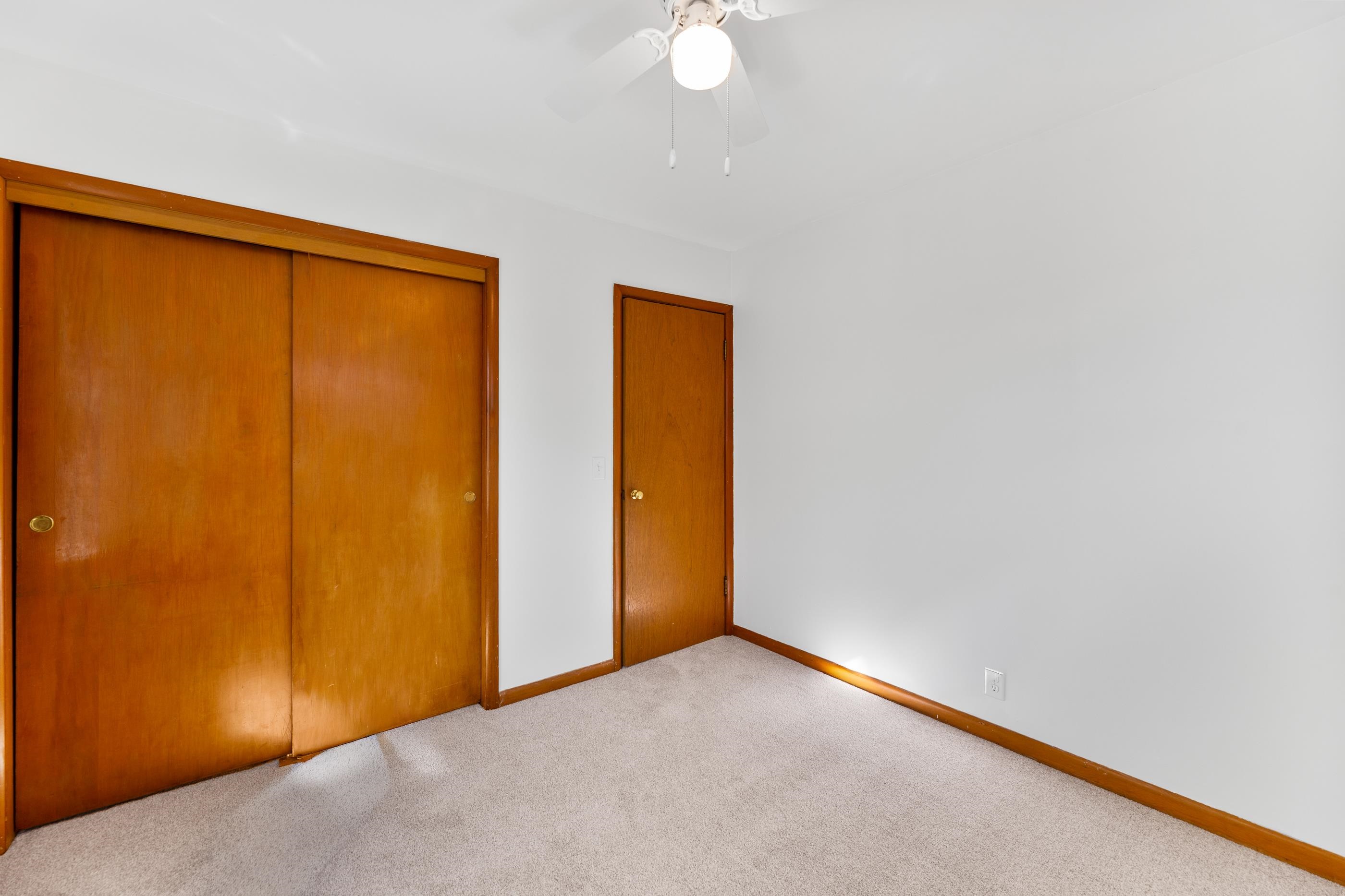 715 W 4th Halstead KS 67056