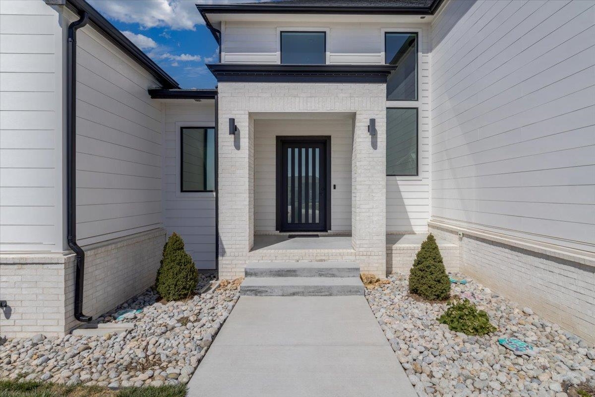 237 N Ciderbluff Court Wichita KS 67052
