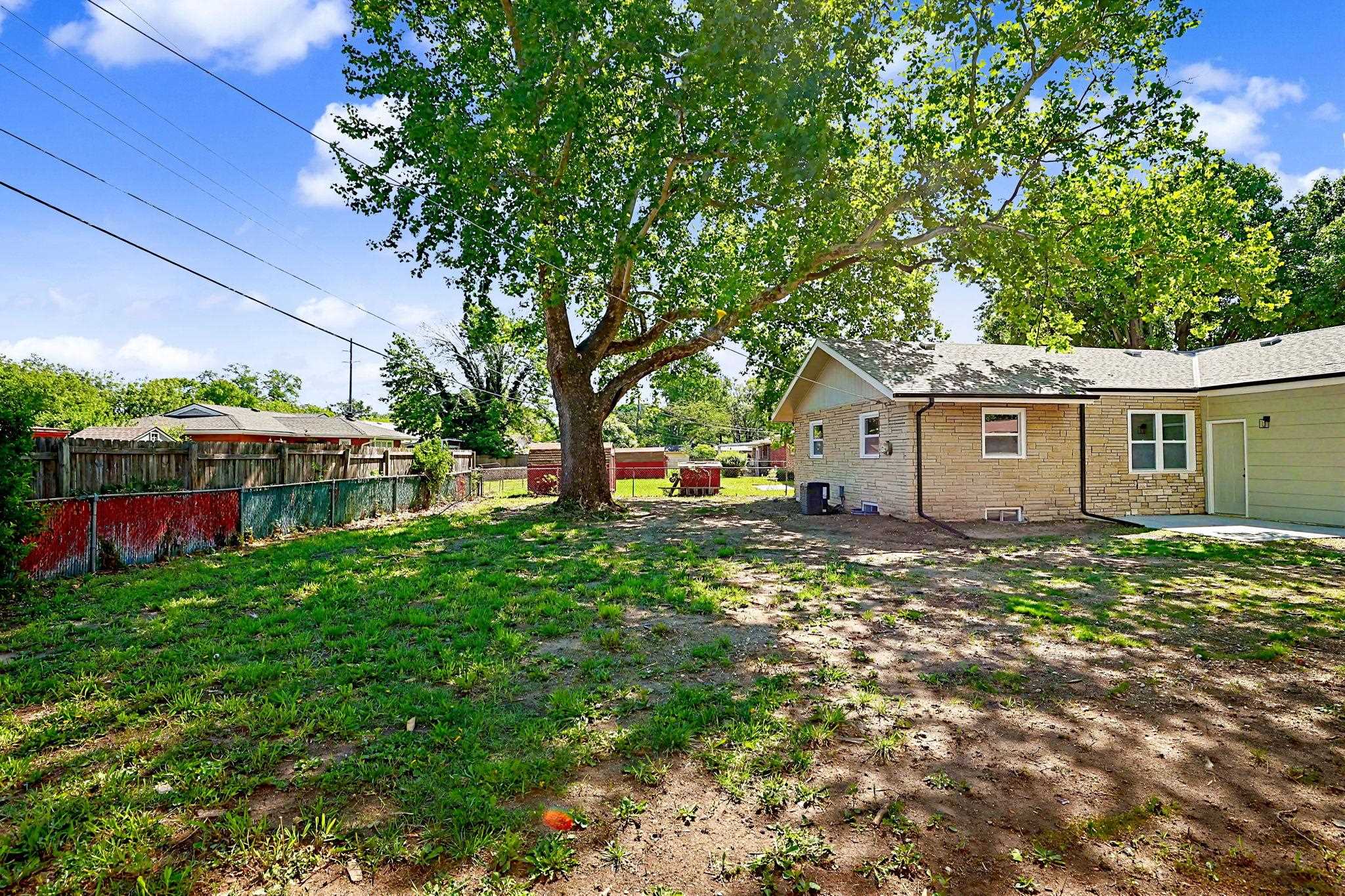 2230 W Manhattan Wichita KS 67204