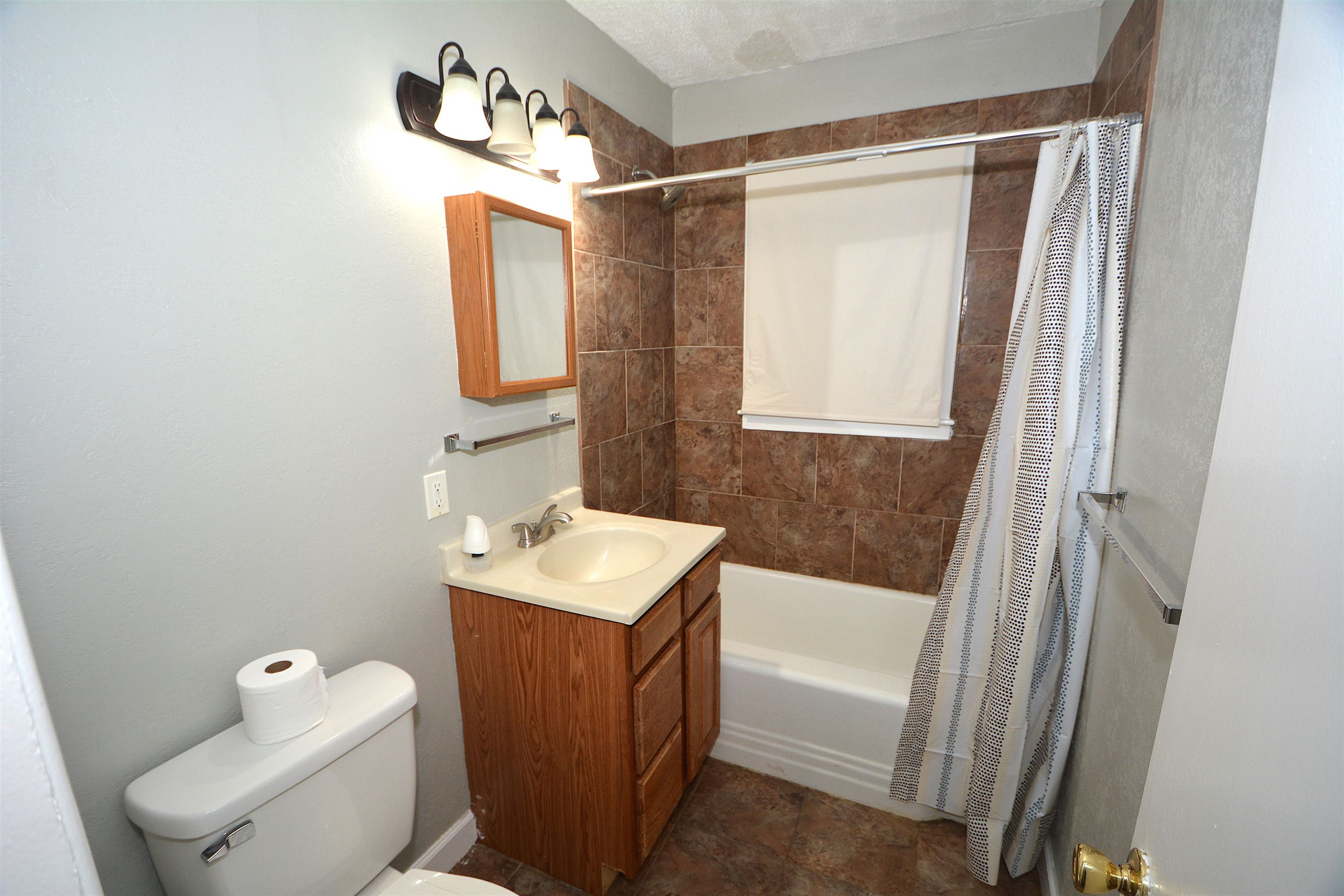 2136 S Euclid Avenue Wichita KS 67213