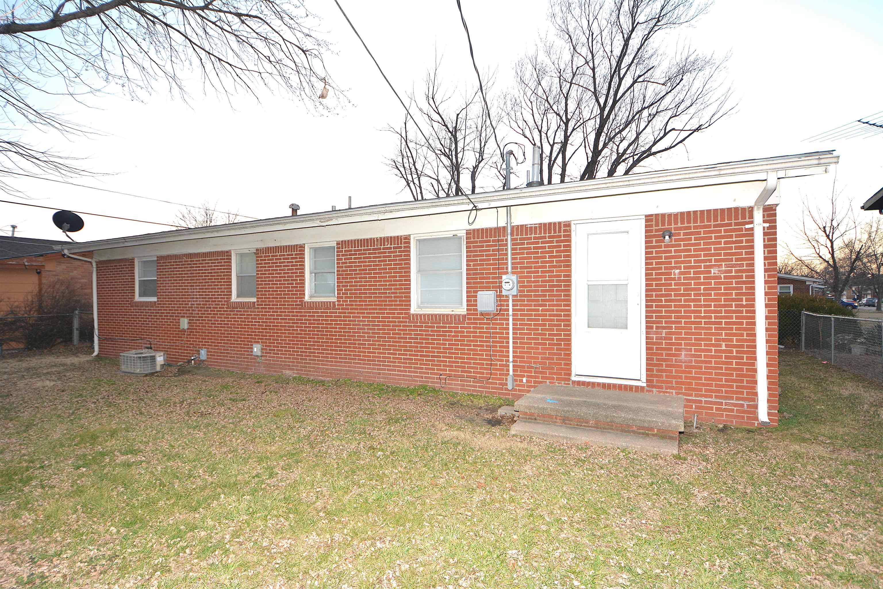 2136 S Euclid Avenue Wichita KS 67213