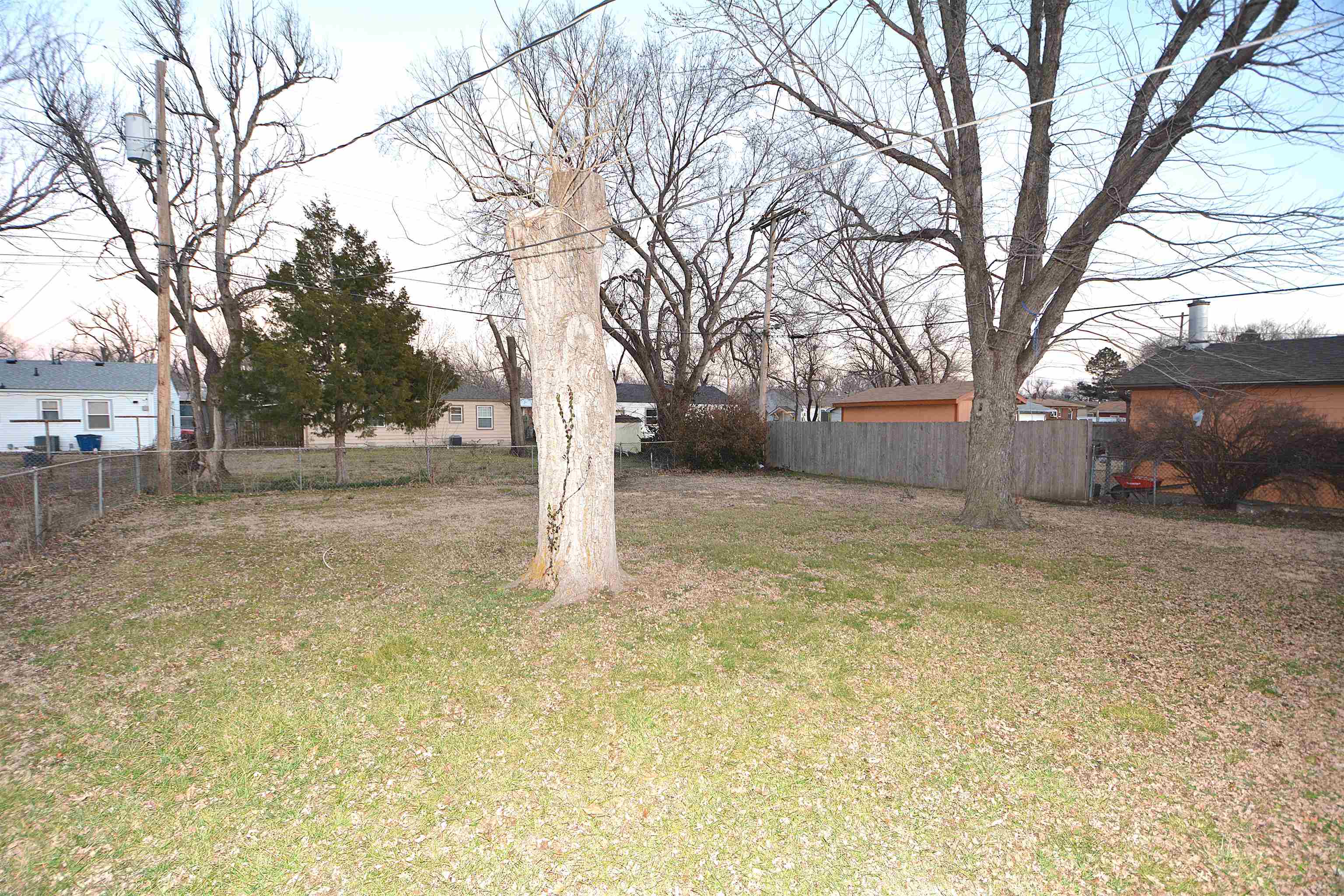 2136 S Euclid Avenue Wichita KS 67213