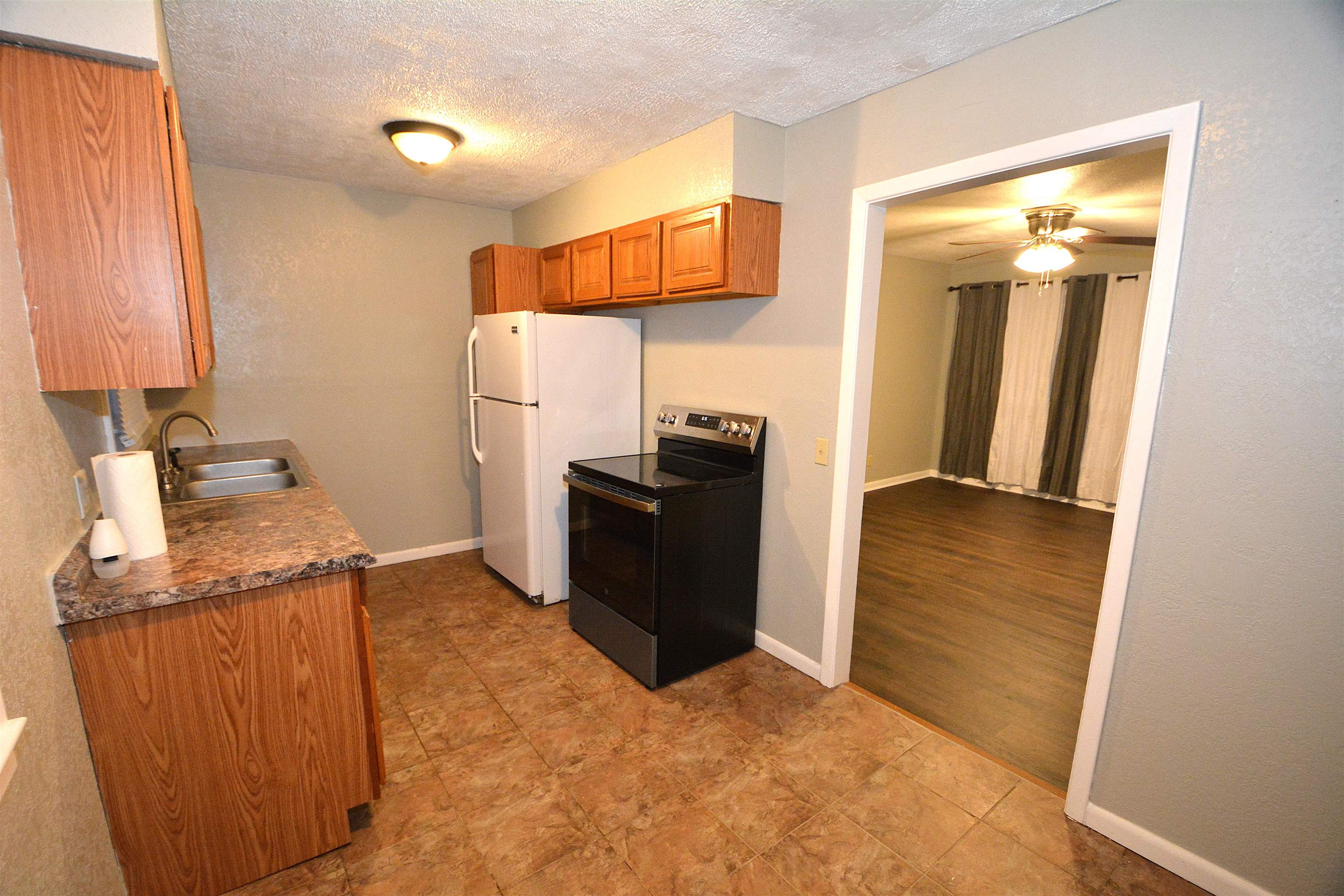 2136 S Euclid Avenue Wichita KS 67213