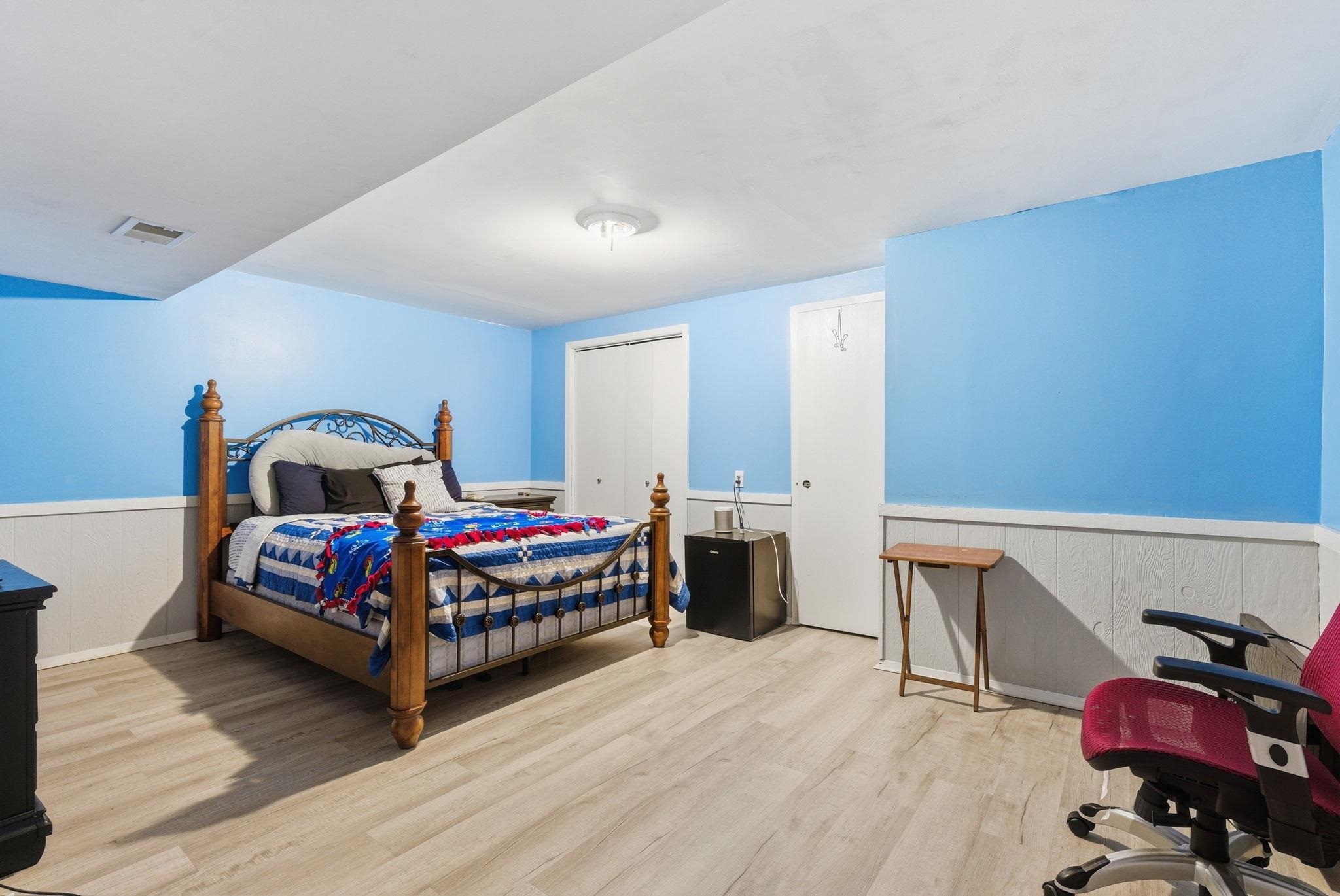 719 N Briarwood Road Derby KS 67037