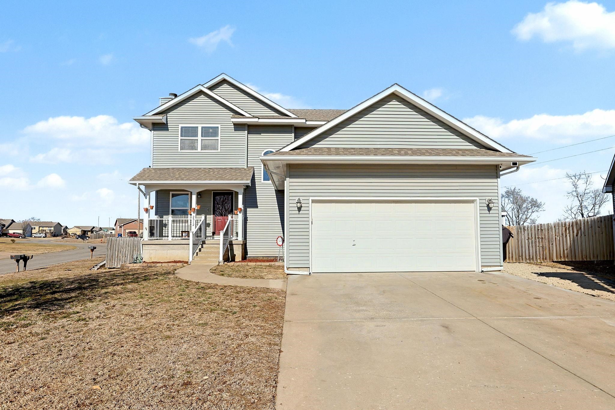 2512 Mainsgate Drive Augusta KS 67010