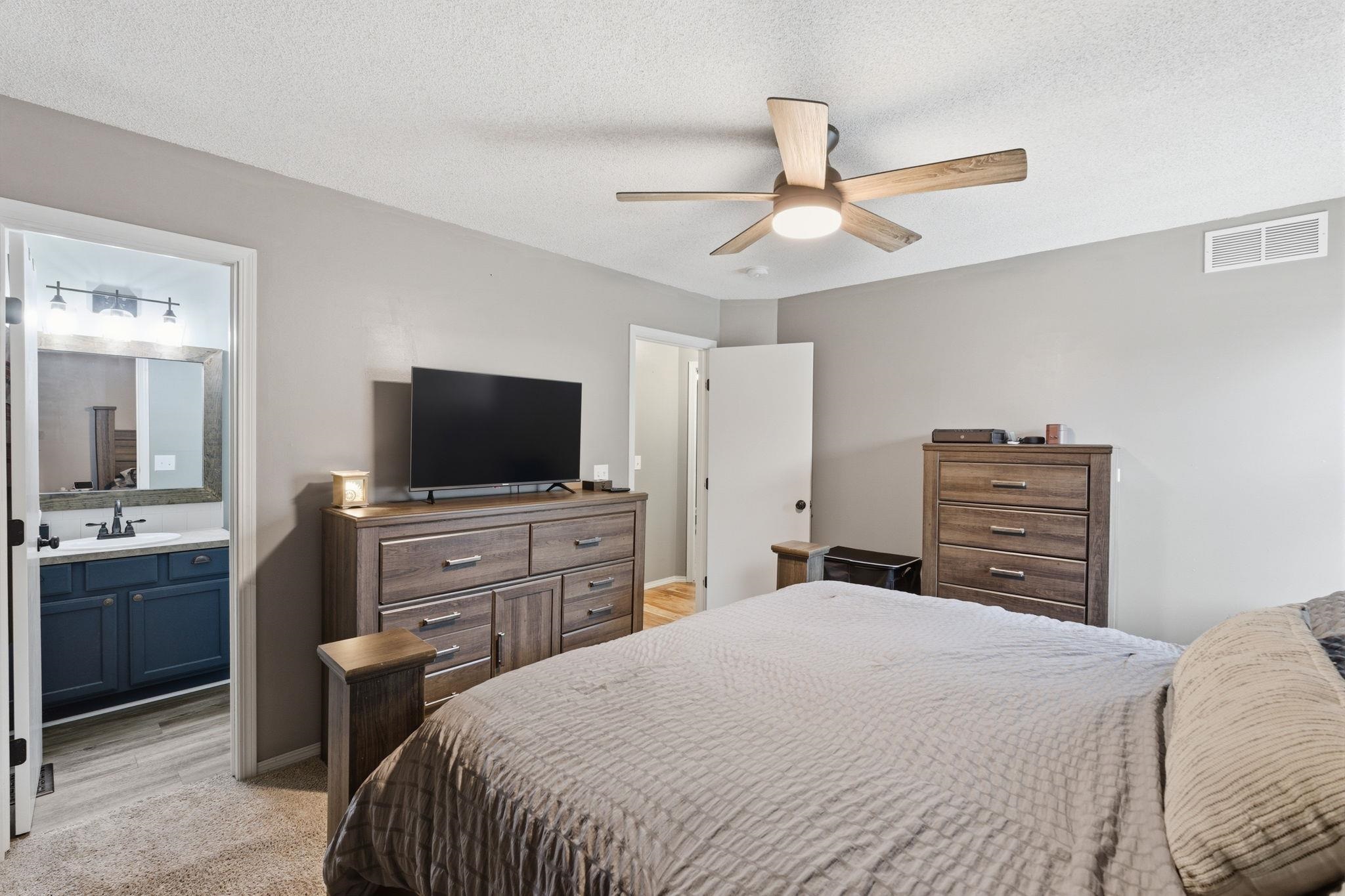 1765 N Myers Mulvane KS 67110