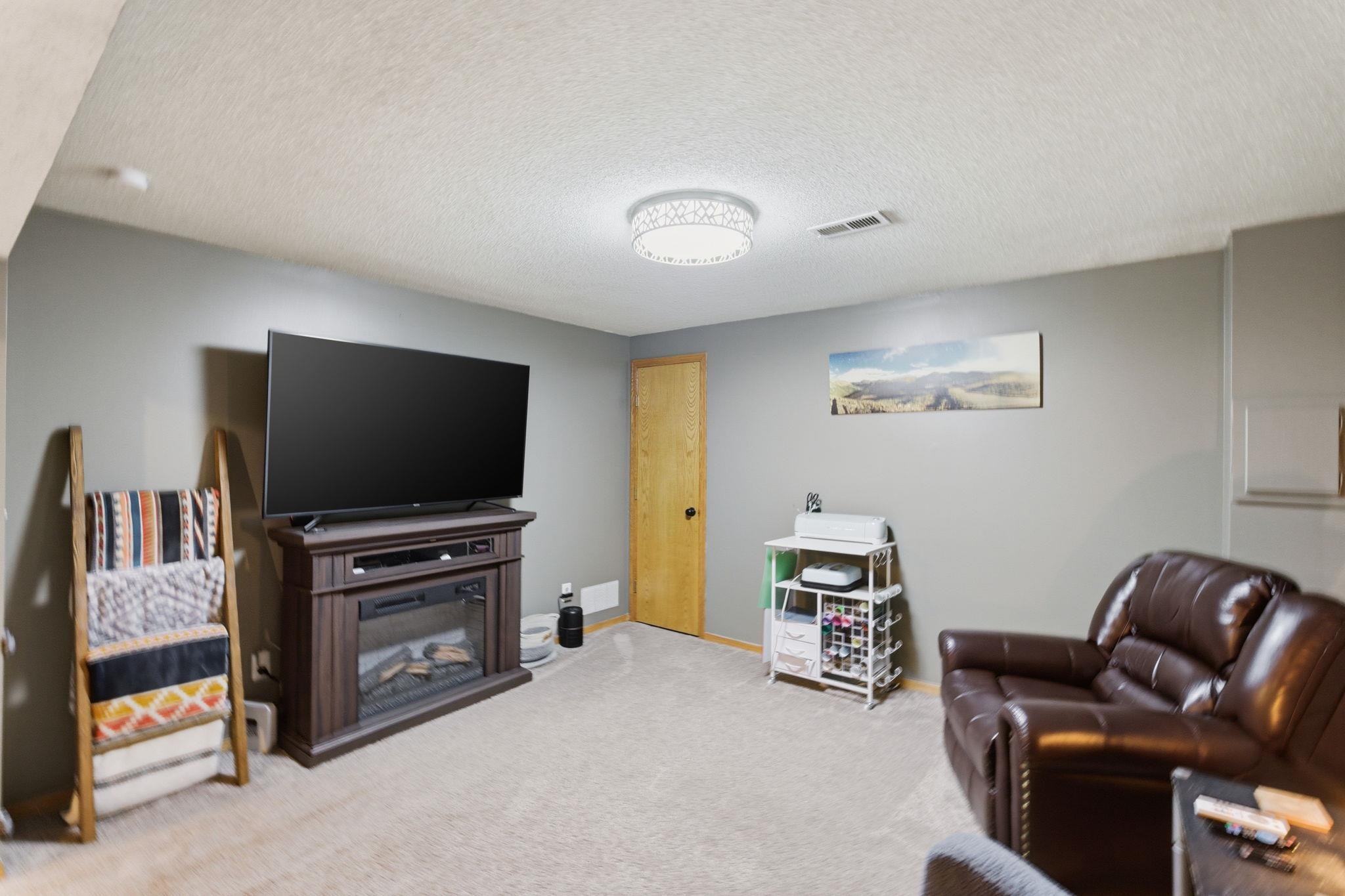 1765 N Myers Mulvane KS 67110