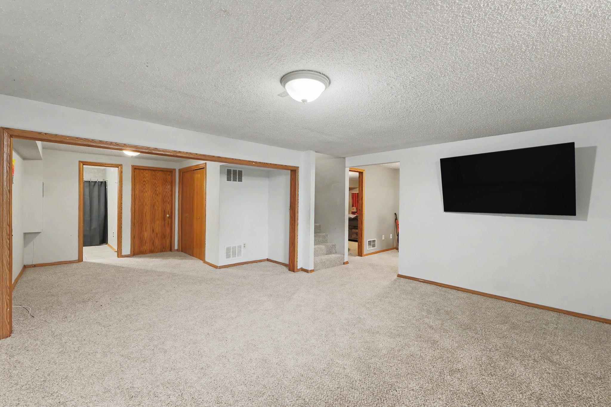 3631 S Brummett Wichita KS 67215