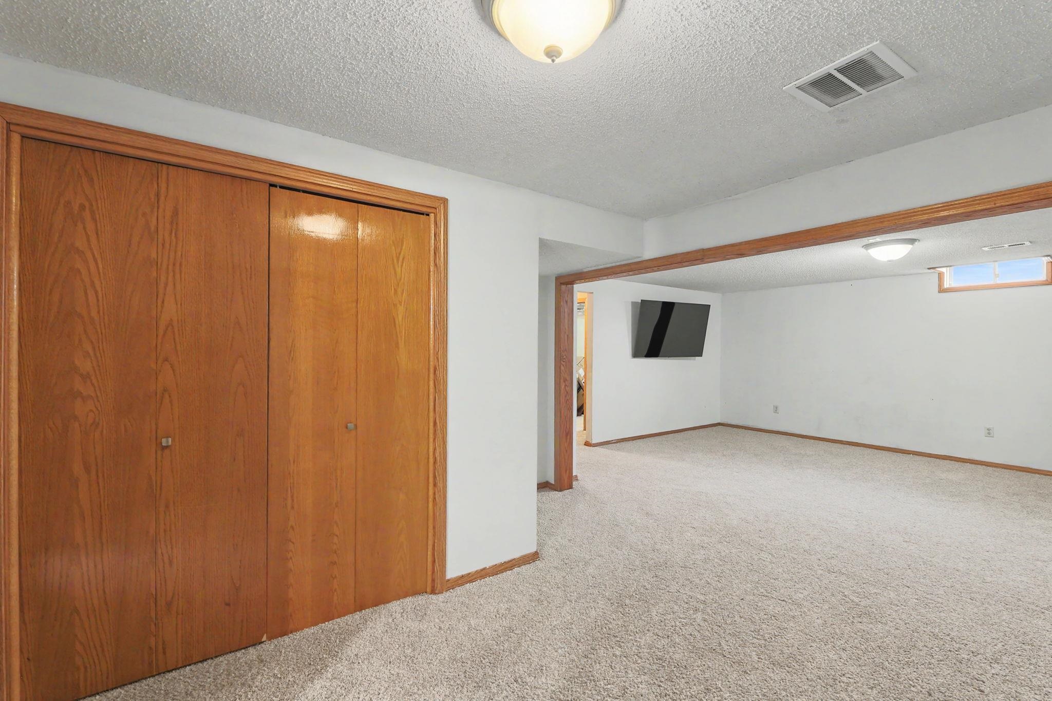 3631 S Brummett Wichita KS 67215