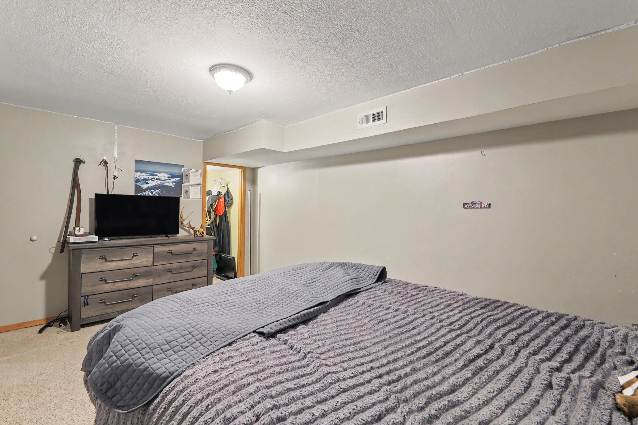 3631 S Brummett Wichita KS 67215