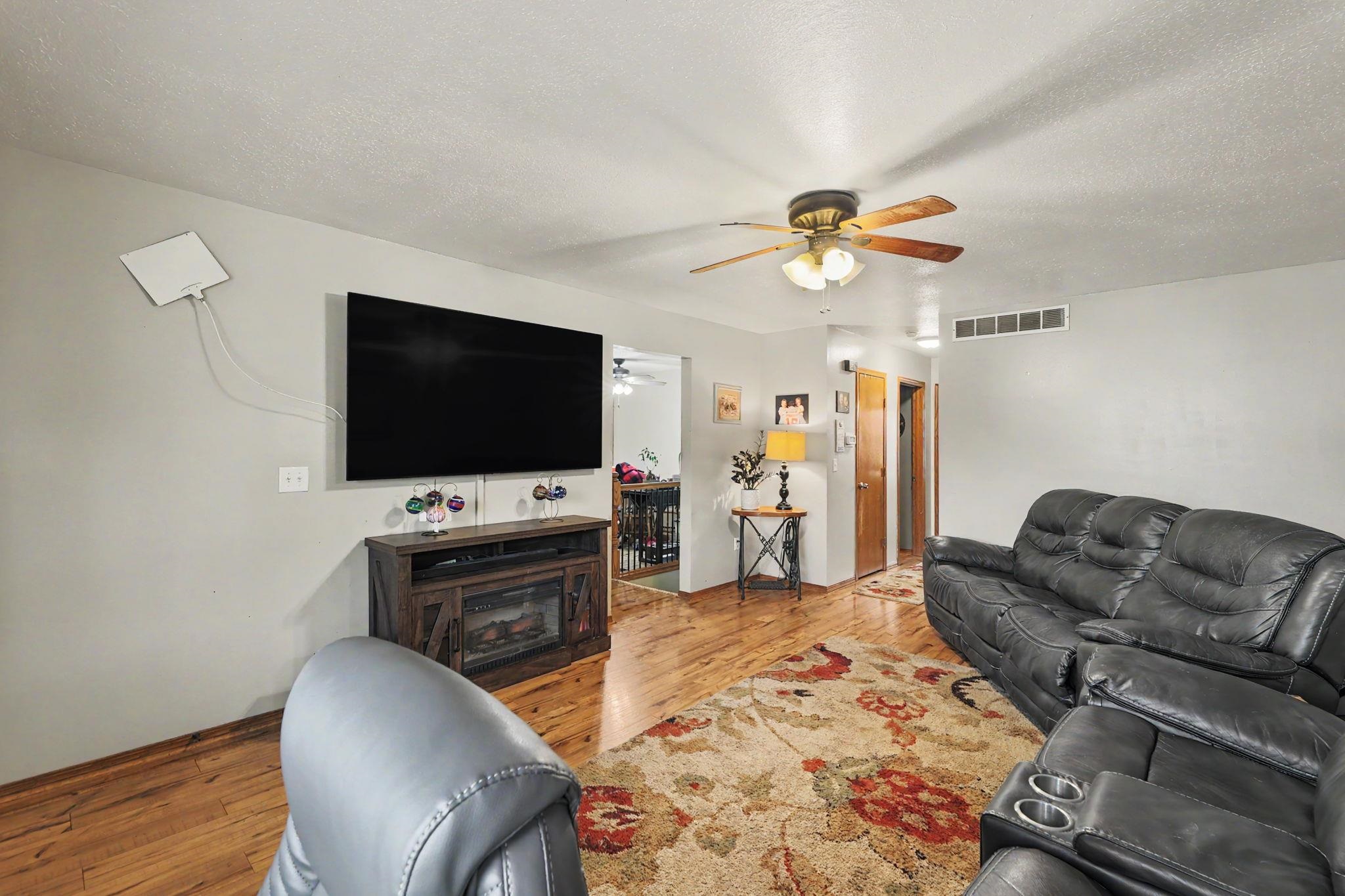 3631 S Brummett Wichita KS 67215