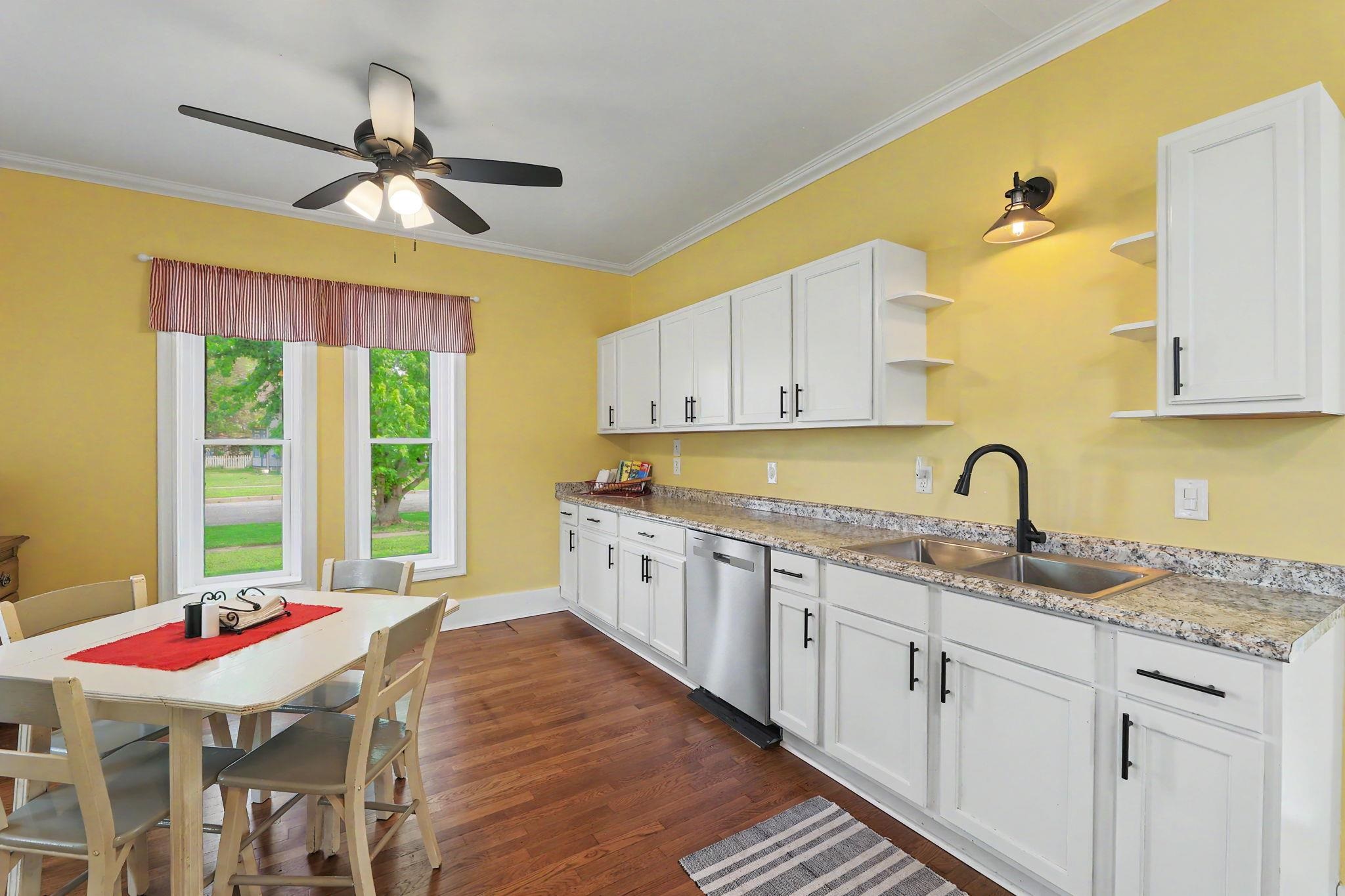 303 E 5th Street Newton KS 67114