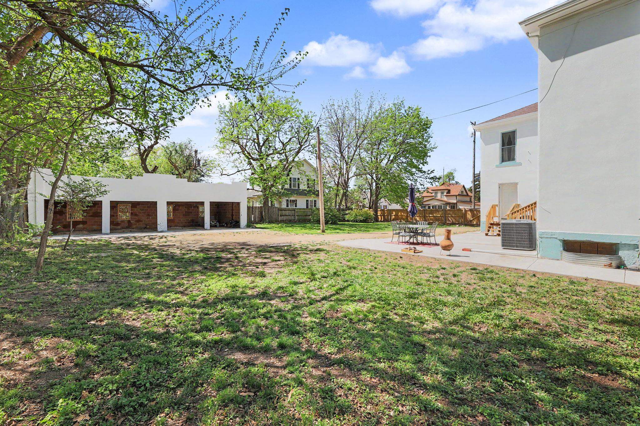 303 E 5th Street Newton KS 67114