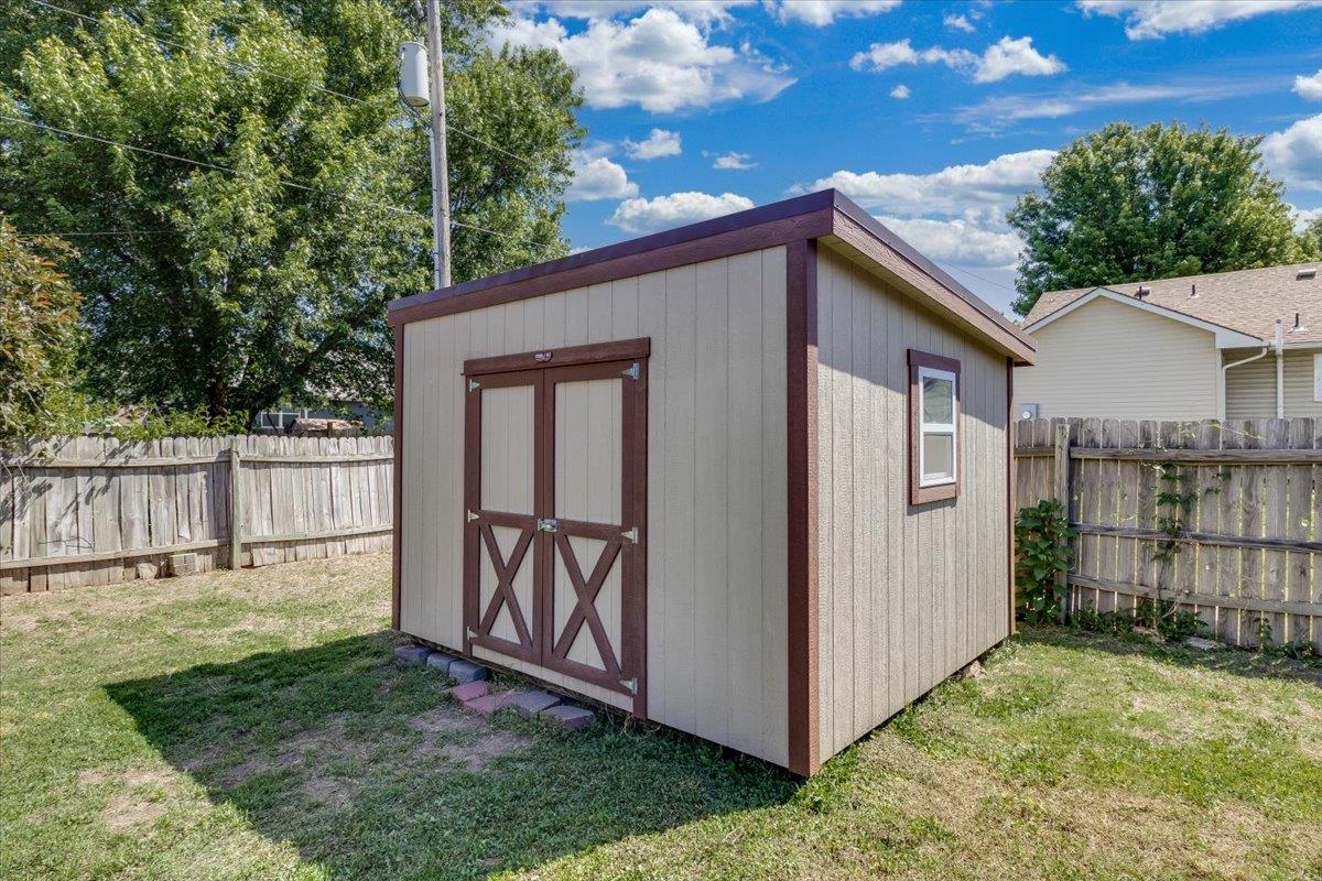 1118 E 6th Street Douglass KS 67039