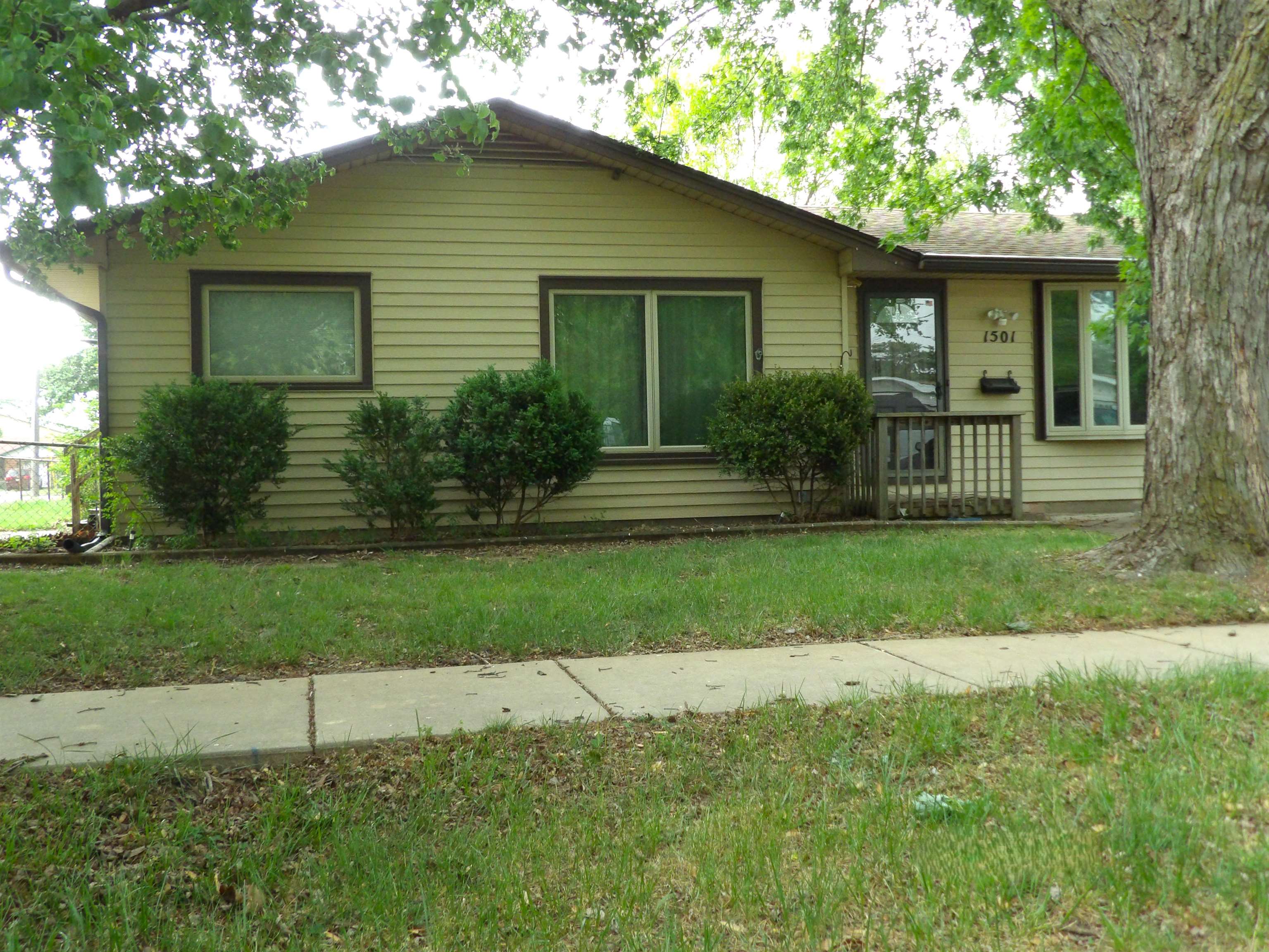 1501 W Lotus Street Wichita KS 67213