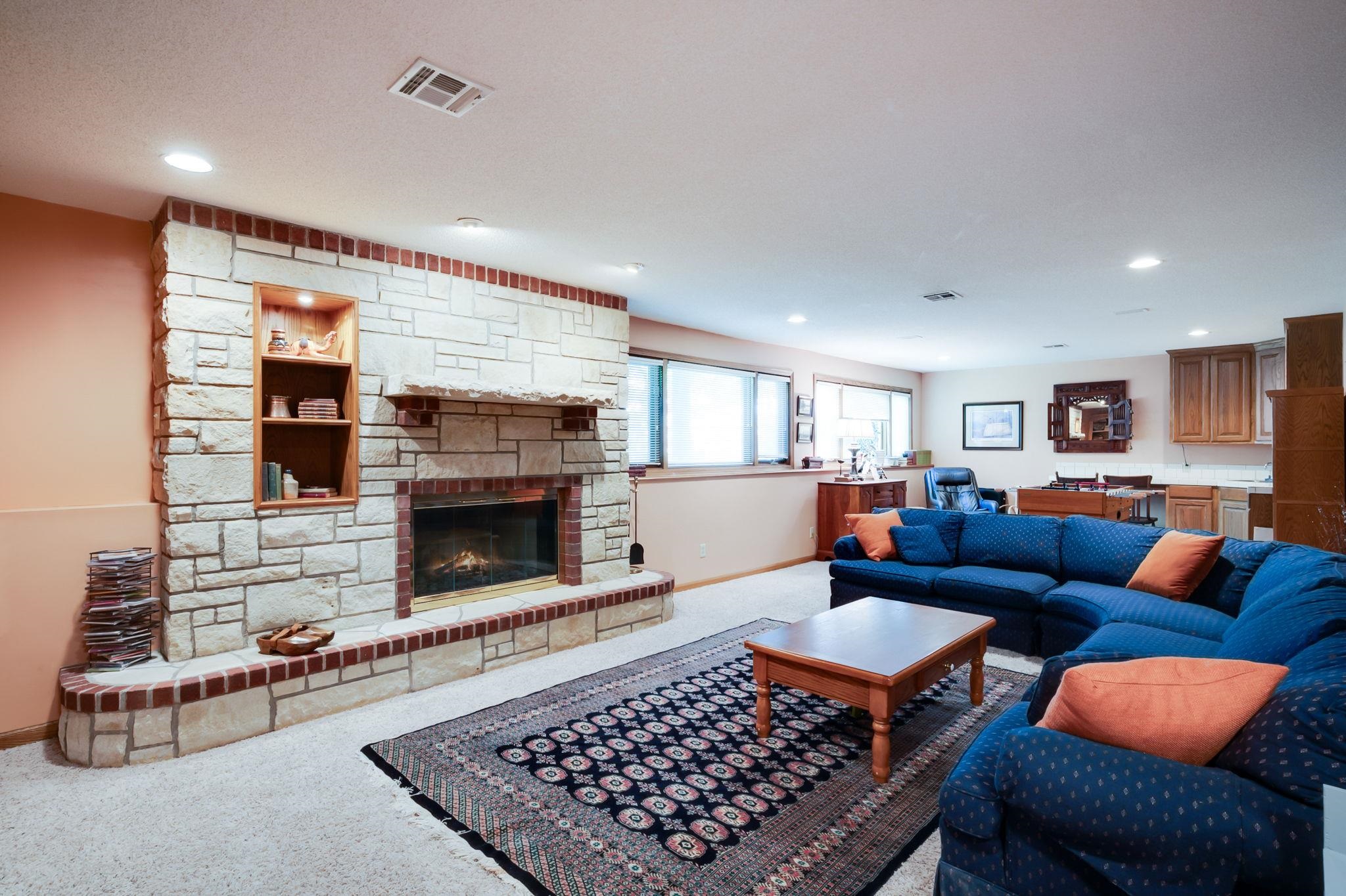 9510 E Shannon Woods Street Wichita KS 67226