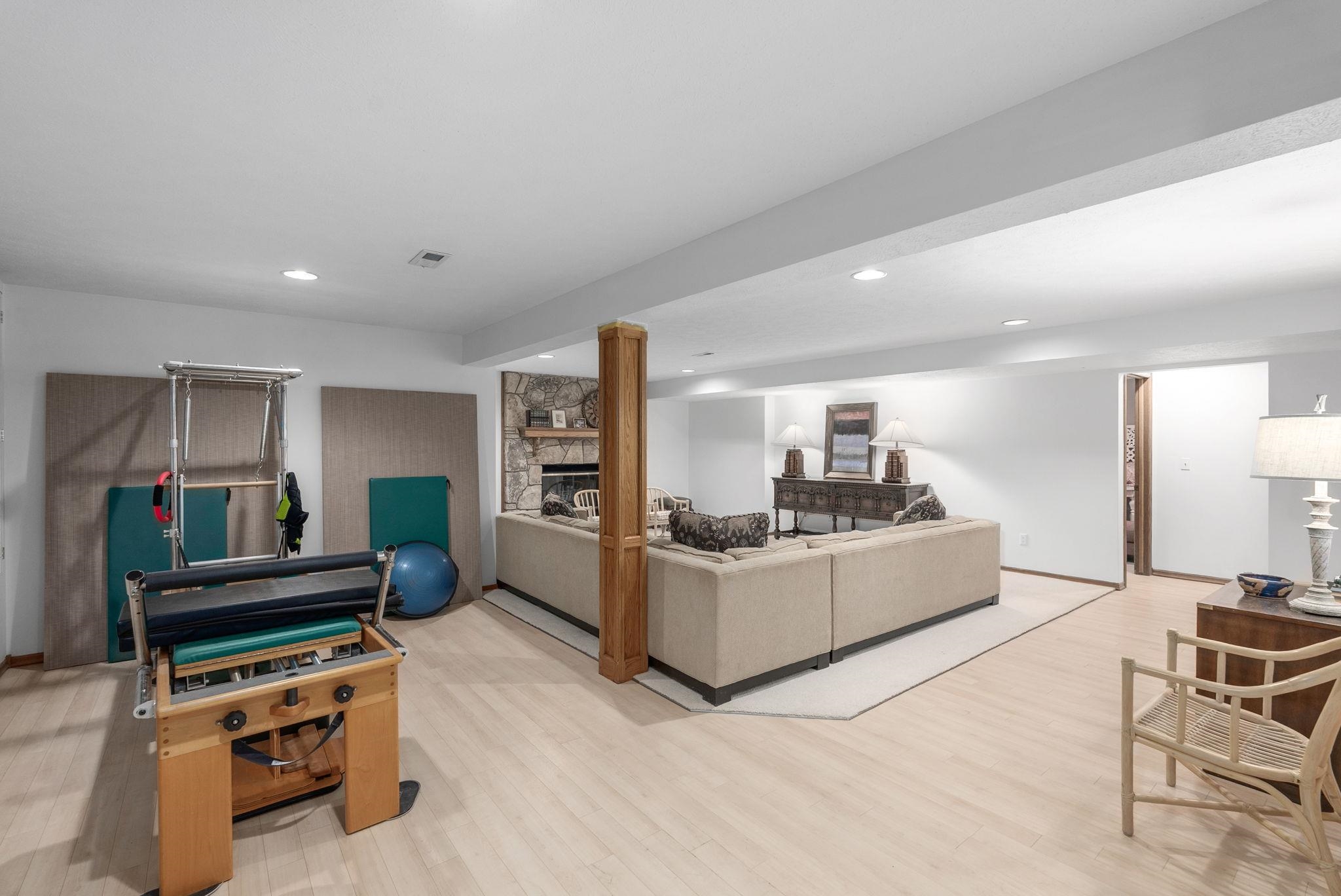 9420 E Bent Tree Circle Wichita KS 67226