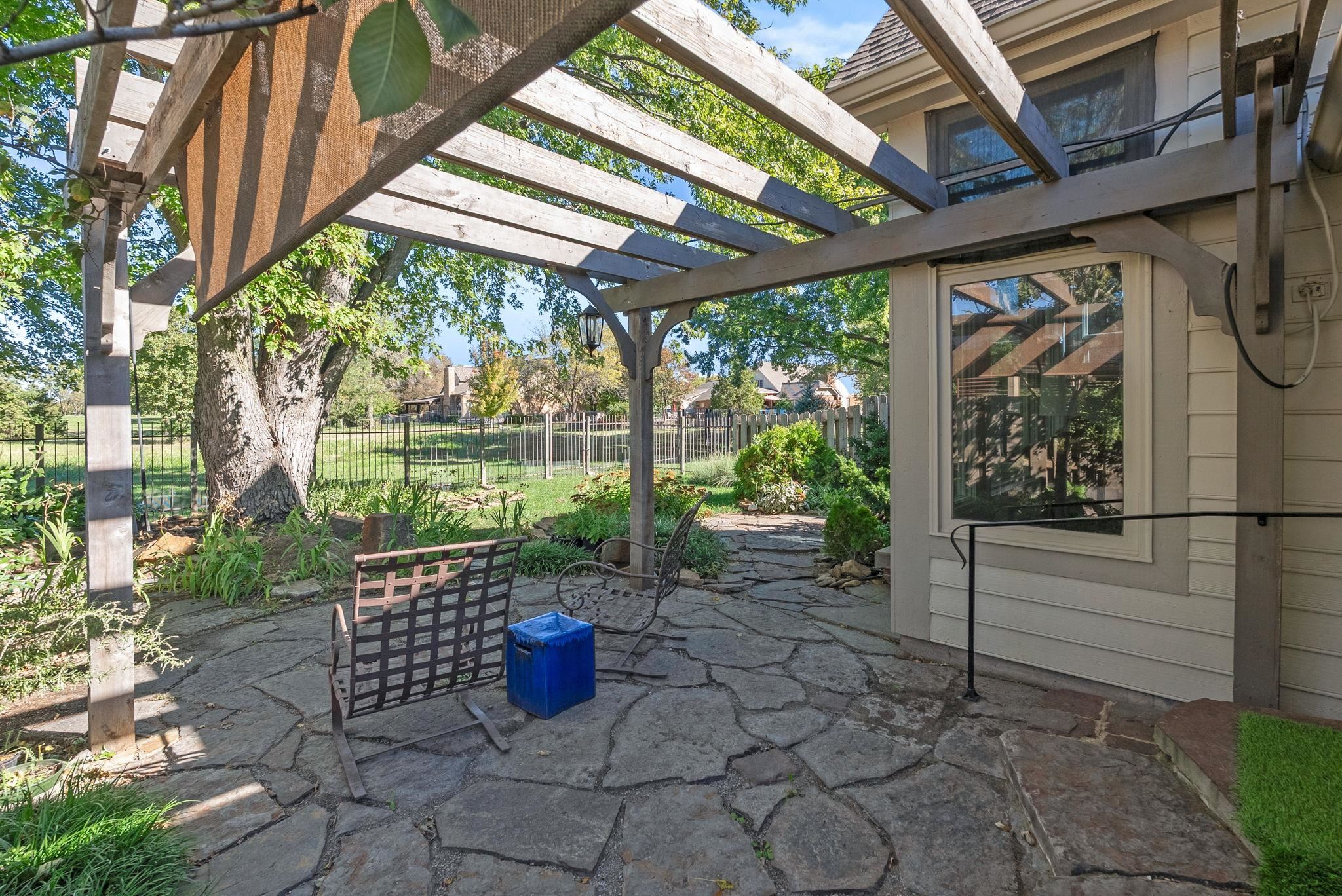 9420 E Bent Tree Circle Wichita KS 67226