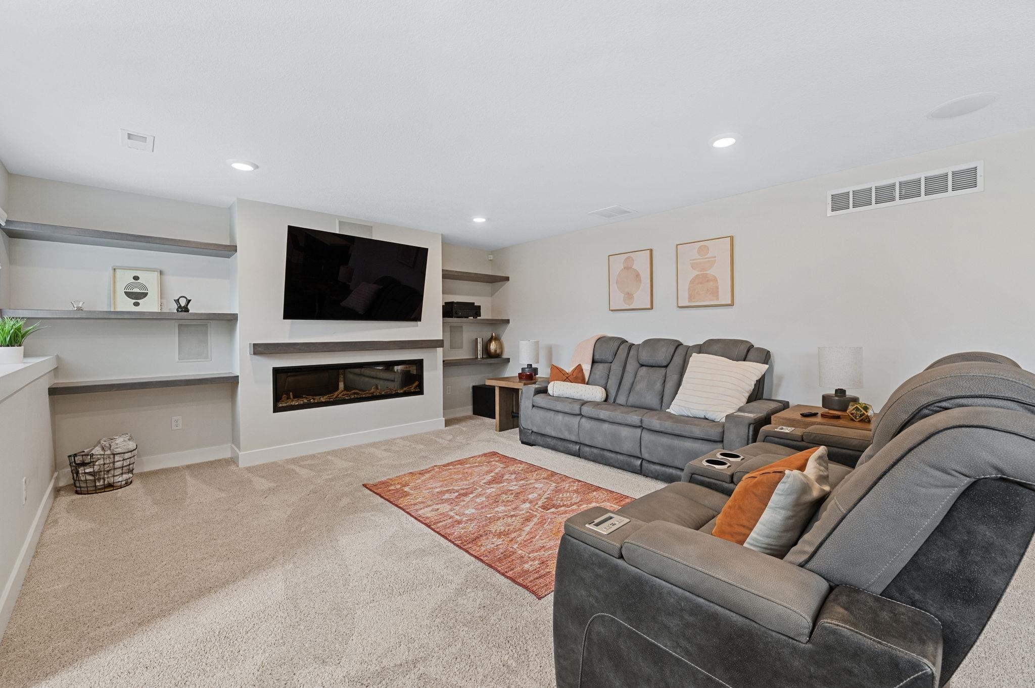 290 S Wellcrest Court Wichita KS 67052