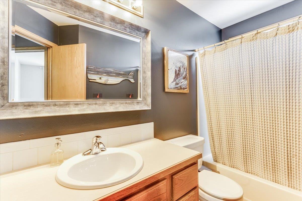 400 E La Mesa Derby KS 67037