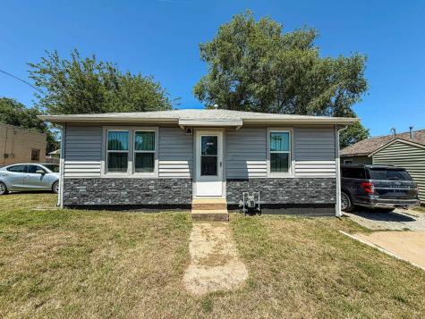 1501-1501 1/2 N Ohio Street Augusta KS 67010