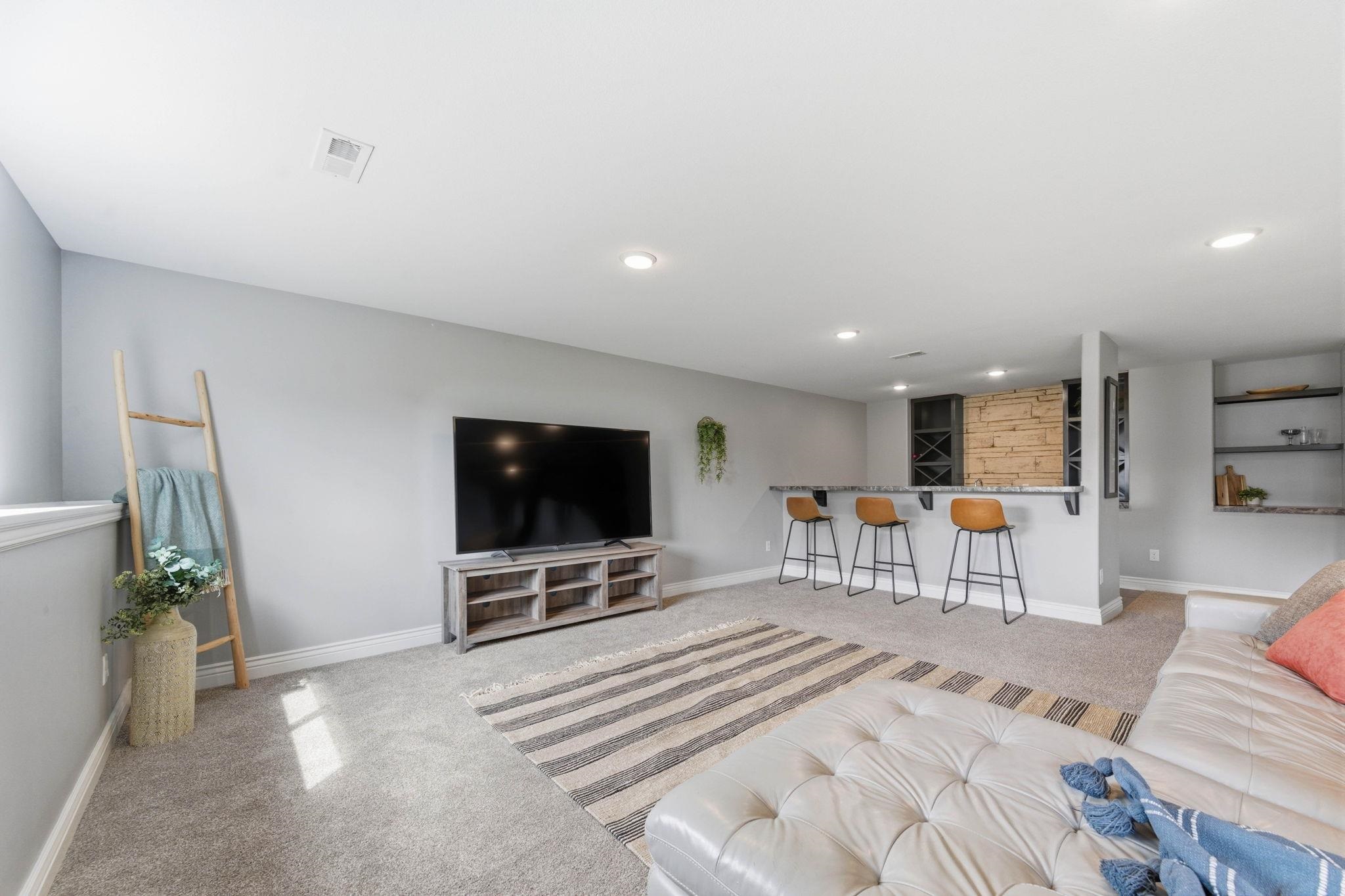 2801 N Woodridge Street Wichita KS 67226