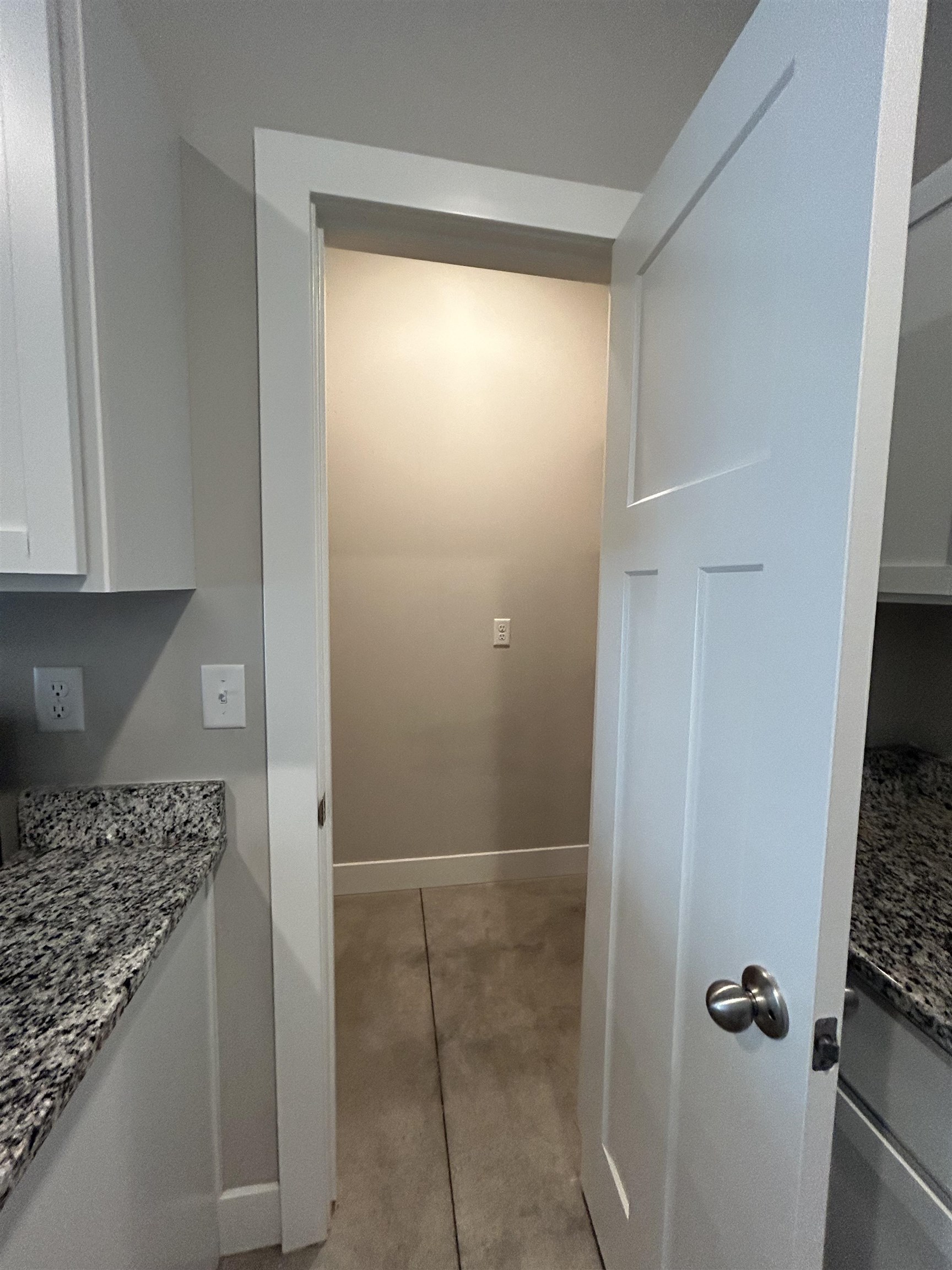 2811-2813 W 55th Court N Wichita KS 67204
