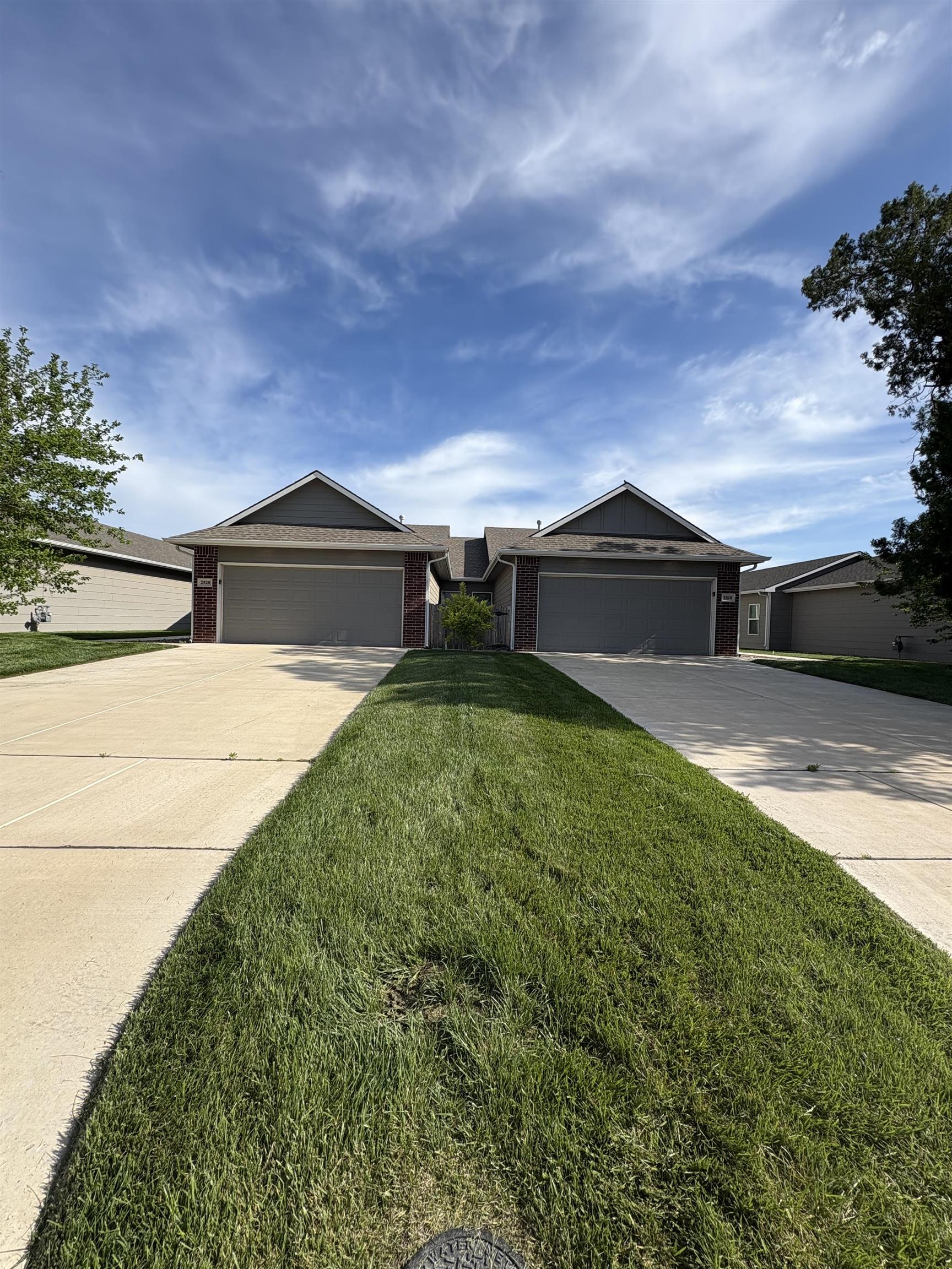 2811-2813 W 55th Court N Wichita KS 67204
