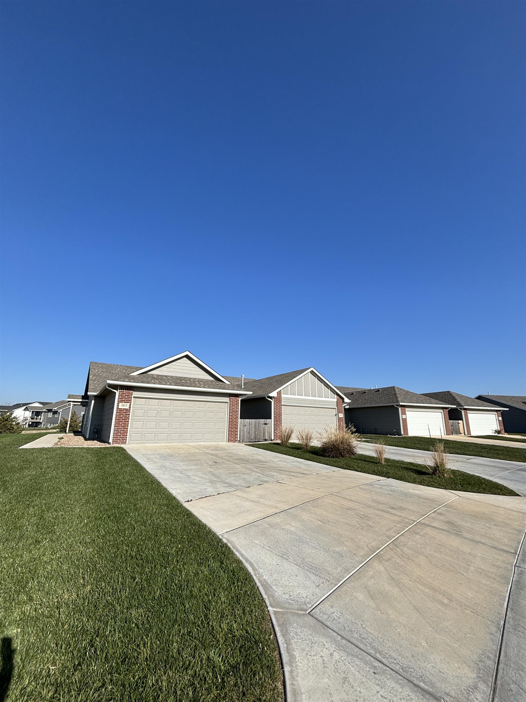 2811-2813 W 55th Court N Wichita KS 67204