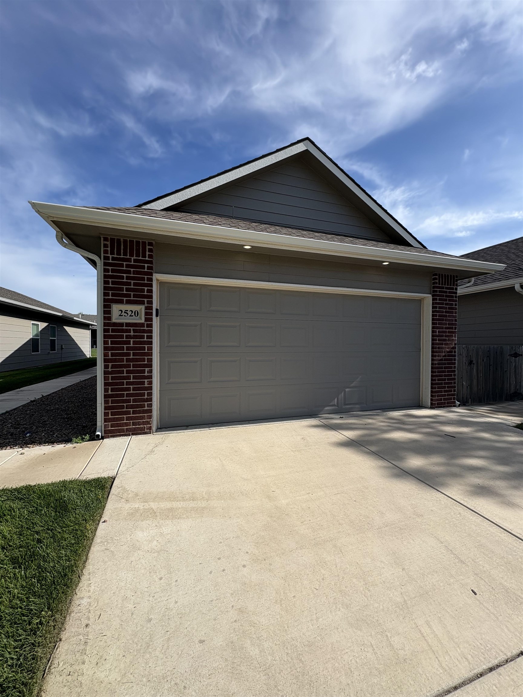 2811-2813 W 55th Court N Wichita KS 67204