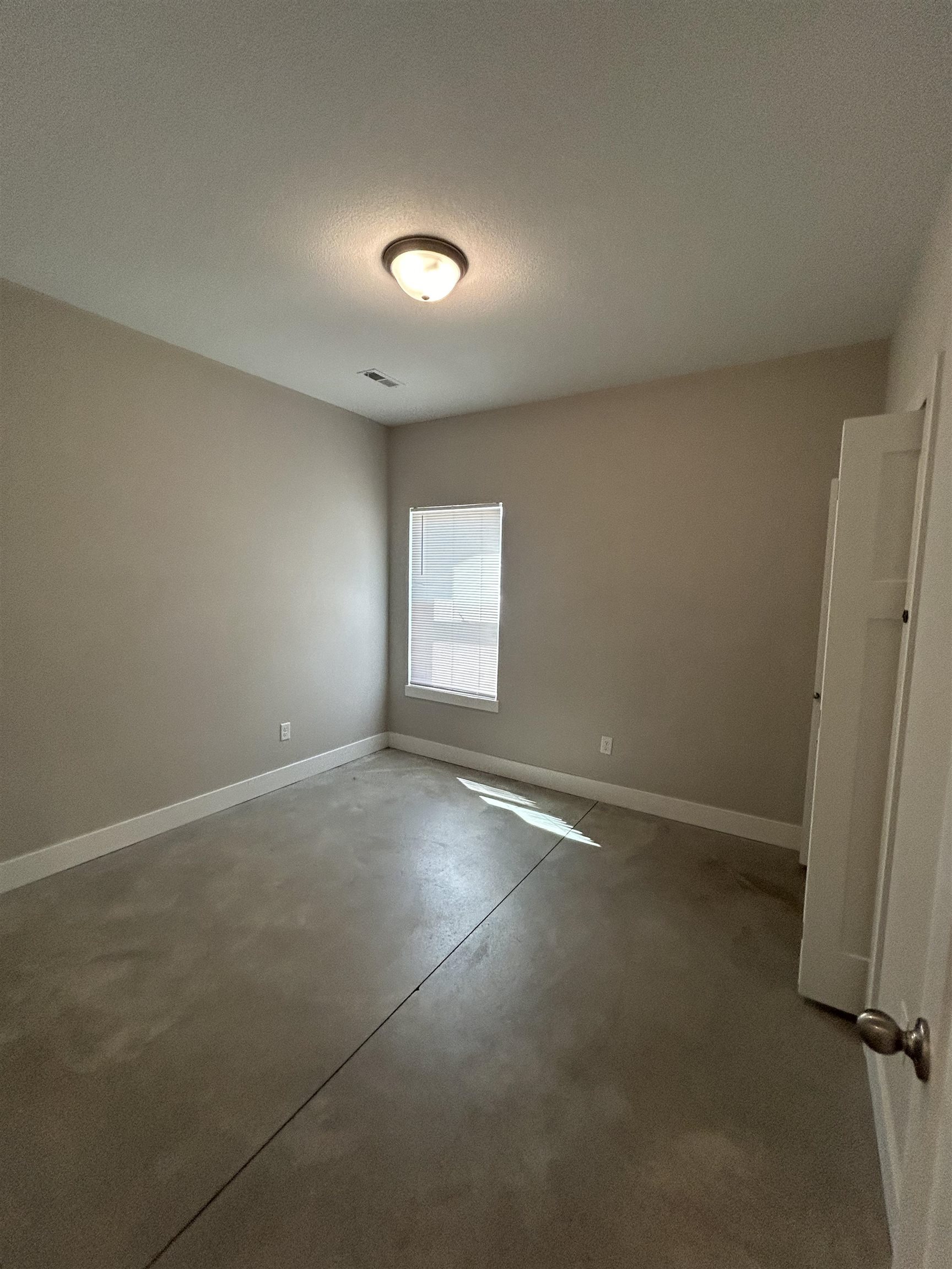 2811-2813 W 55th Court N Wichita KS 67204