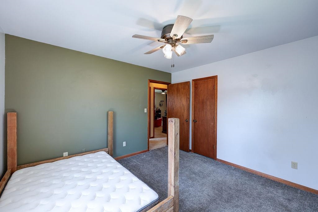 1926 E 15th Avenue Winfield KS 67156