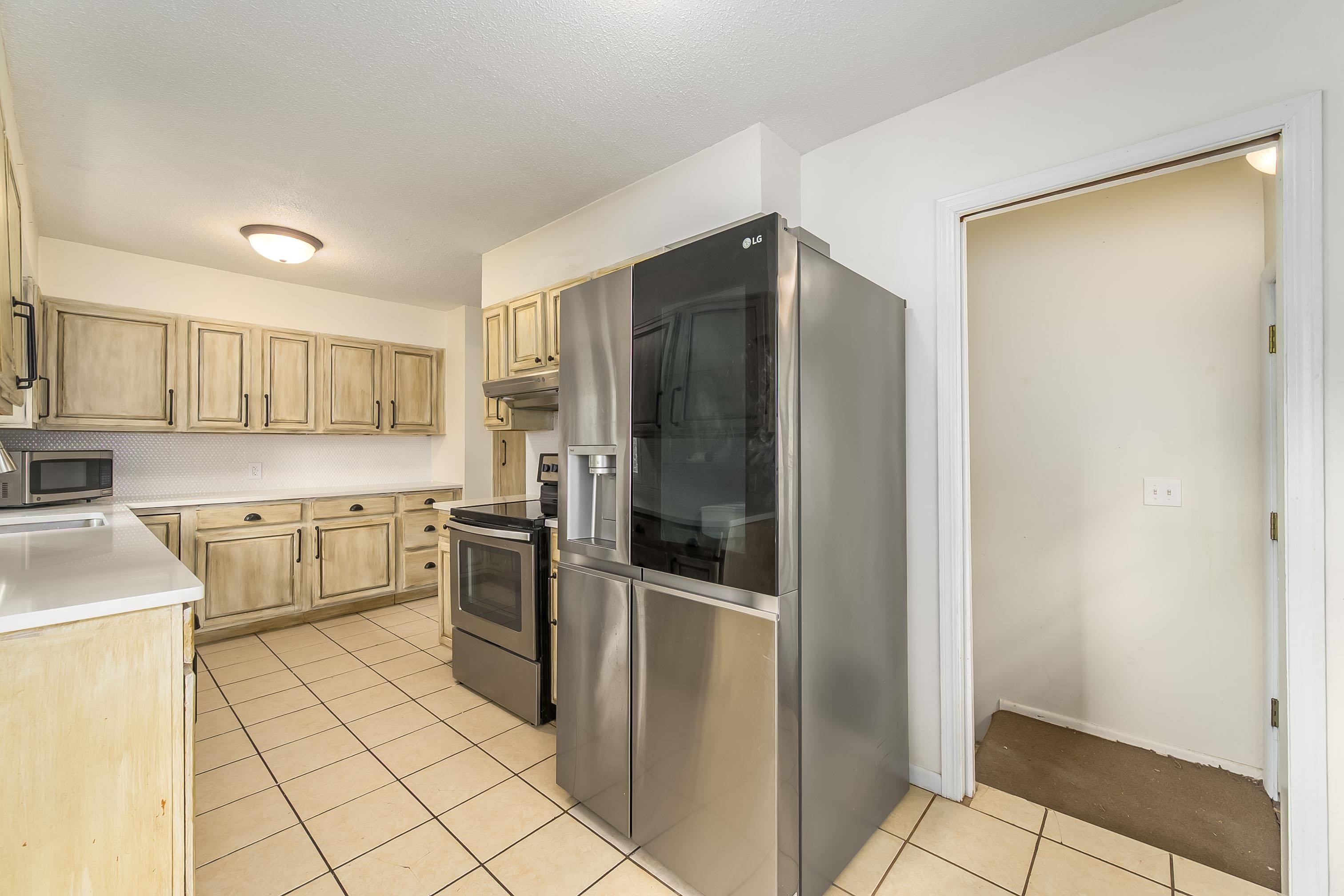 3219 E Skinner Wichita KS 67218-3942