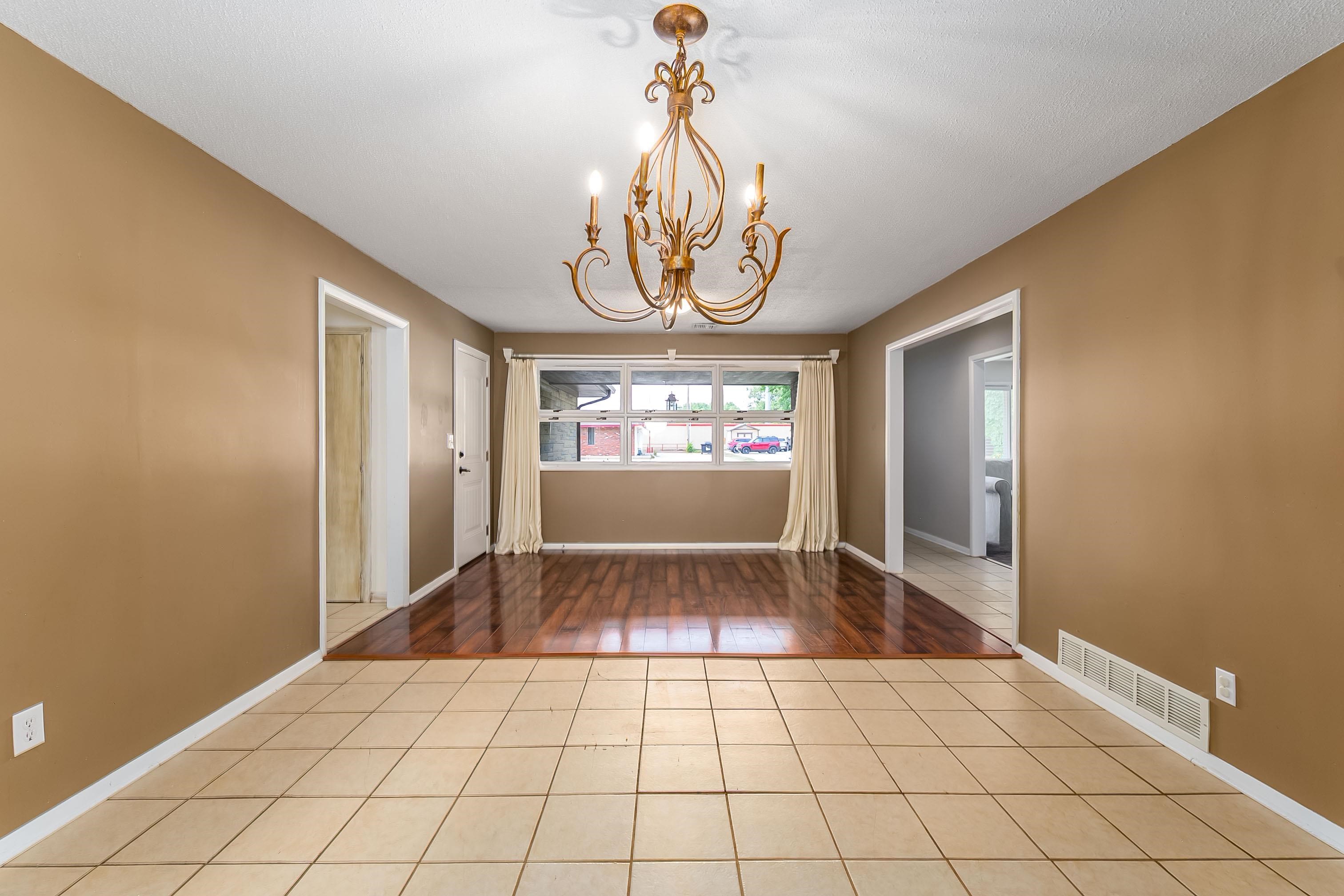 3219 E Skinner Wichita KS 67218-3942