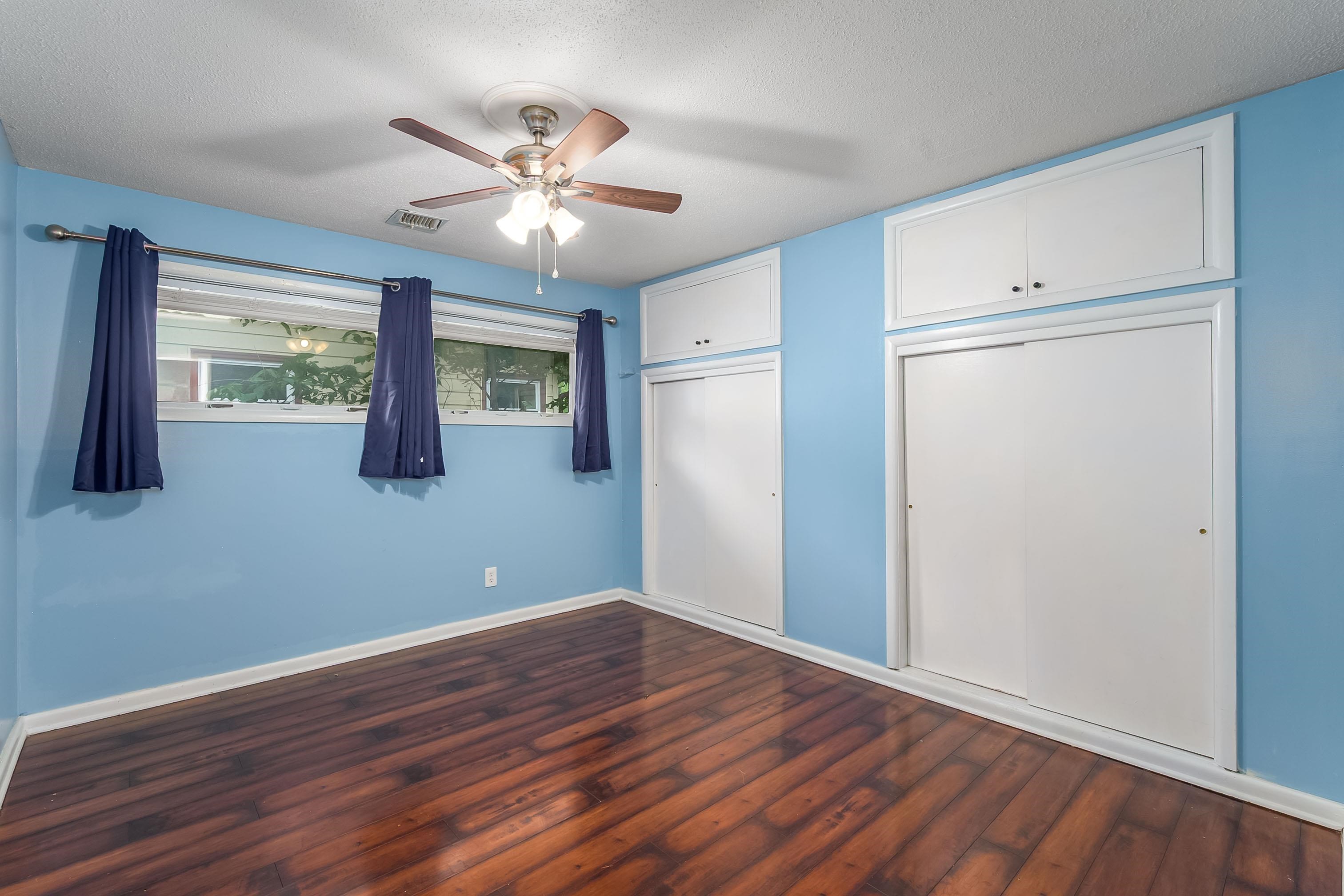 3219 E Skinner Wichita KS 67218-3942