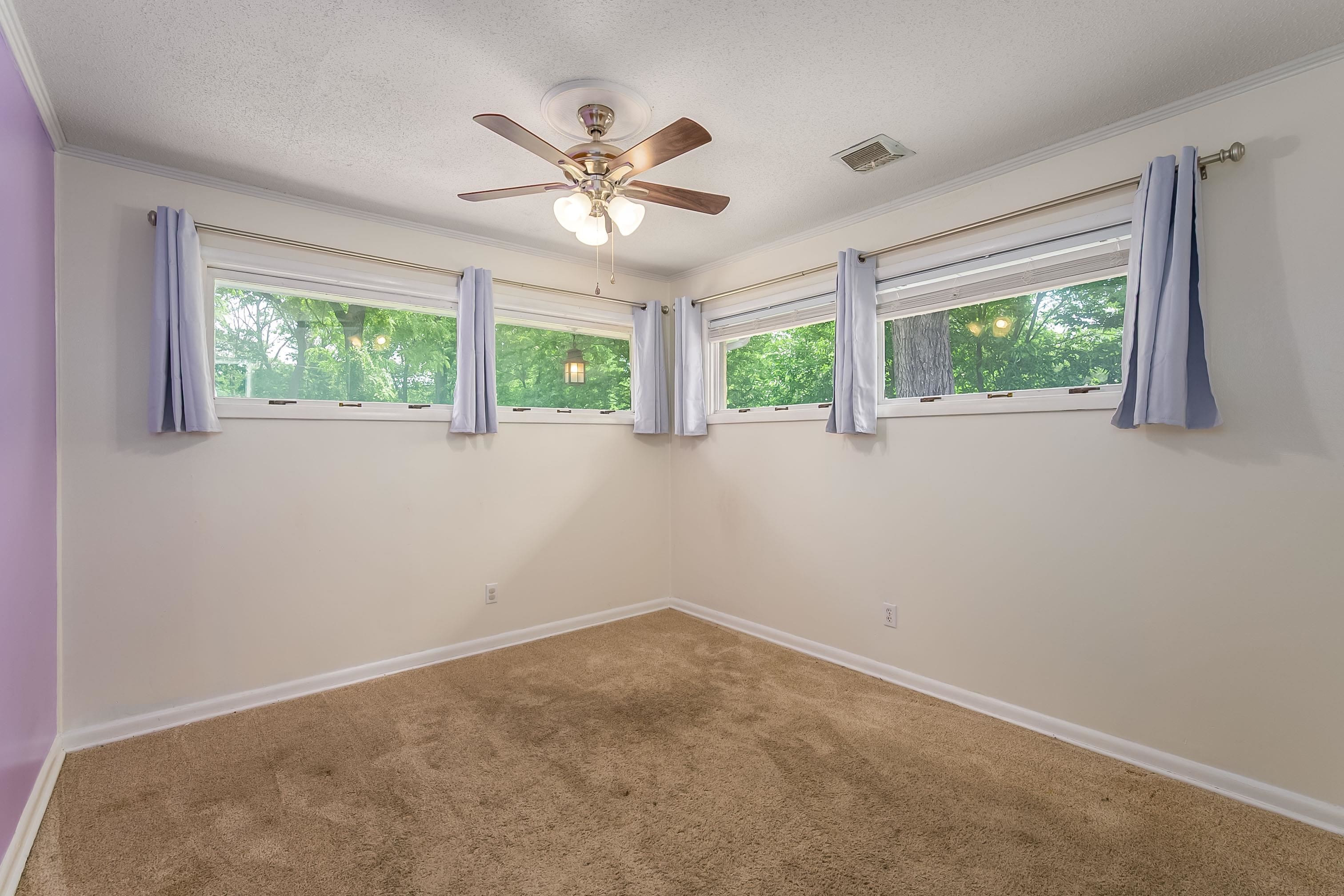 3219 E Skinner Wichita KS 67218-3942