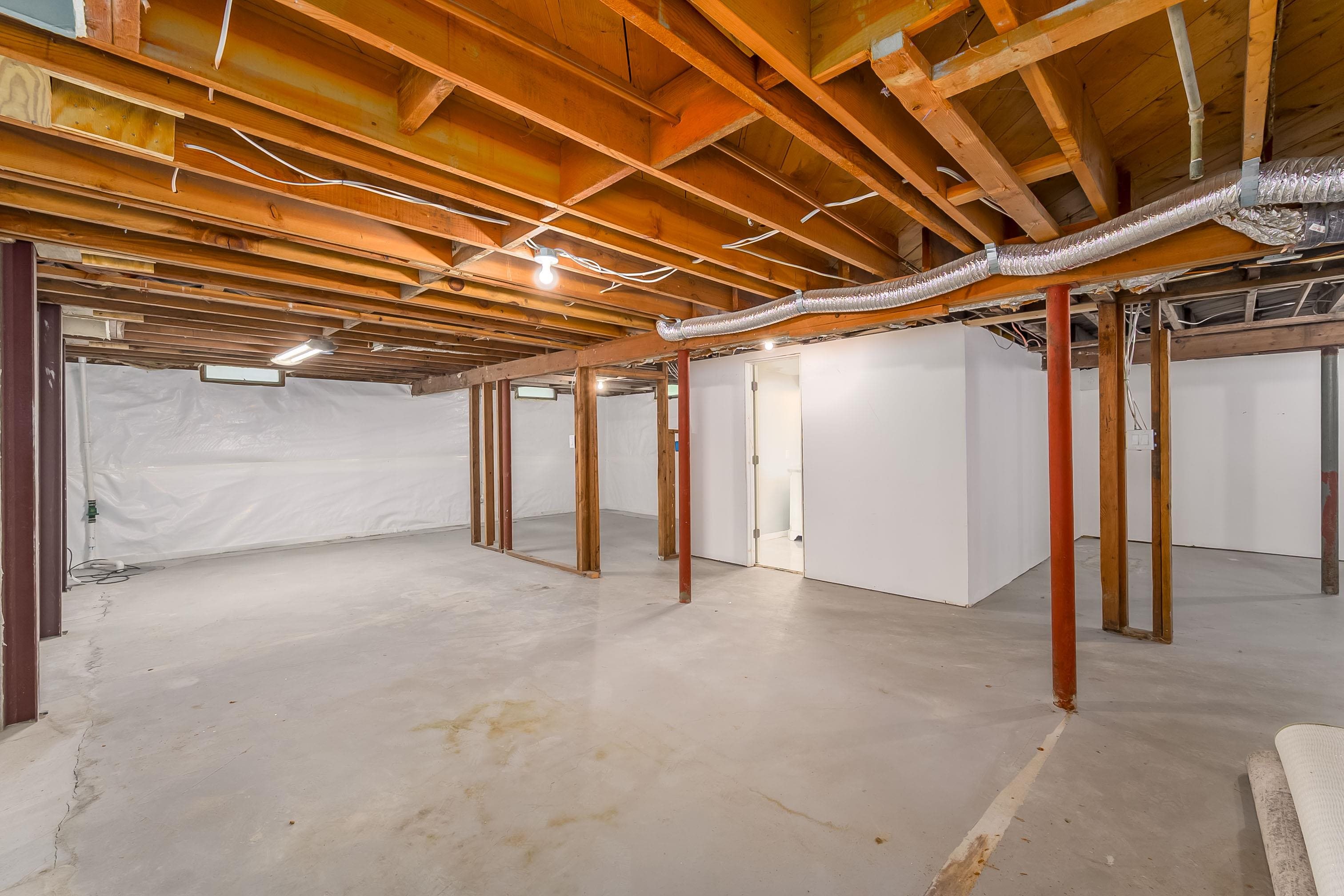3219 E Skinner Wichita KS 67218-3942