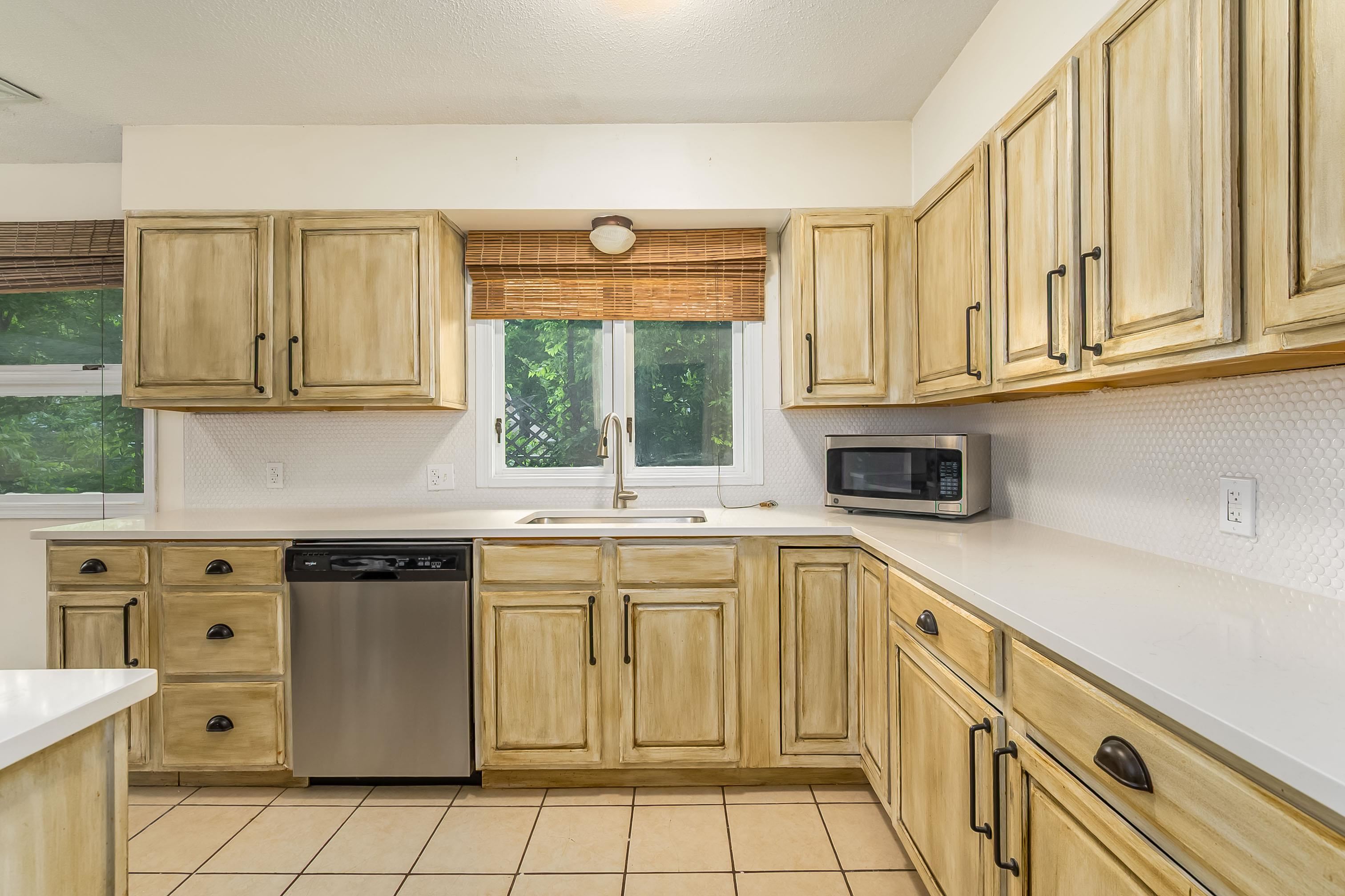 3219 E Skinner Wichita KS 67218-3942