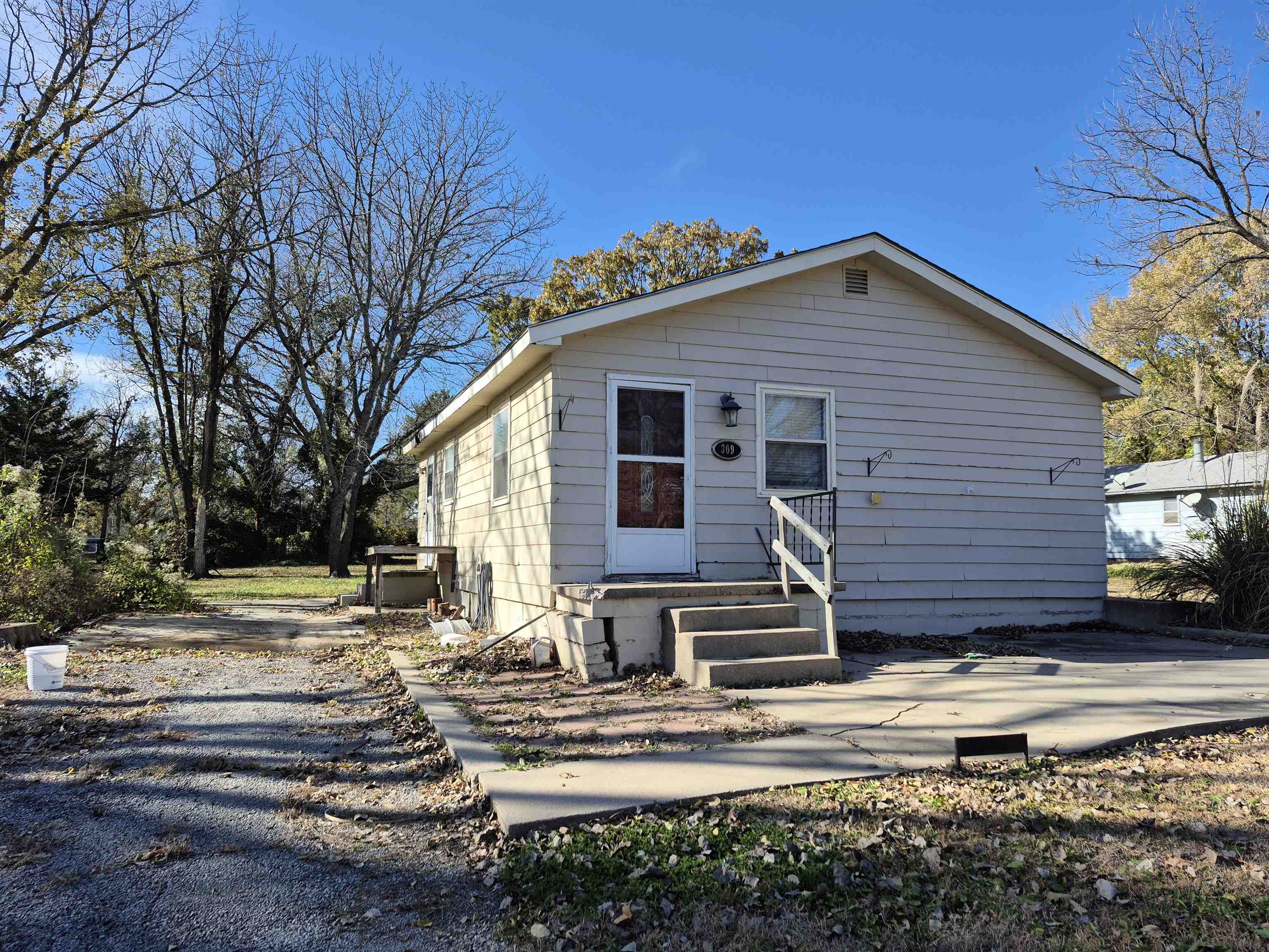 309 S Indiana Street Eureka KS 67045