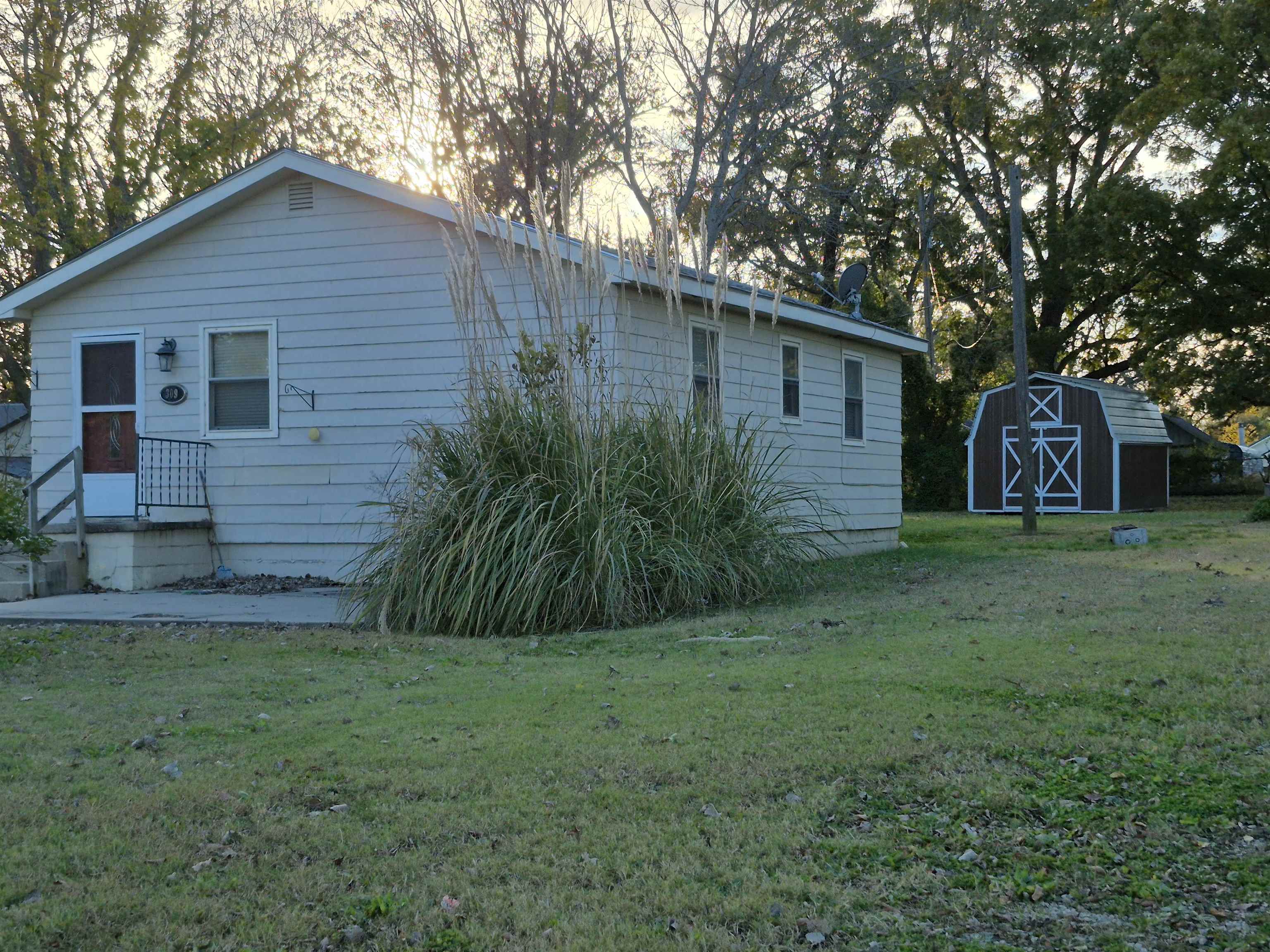 309 S Indiana Street Eureka KS 67045