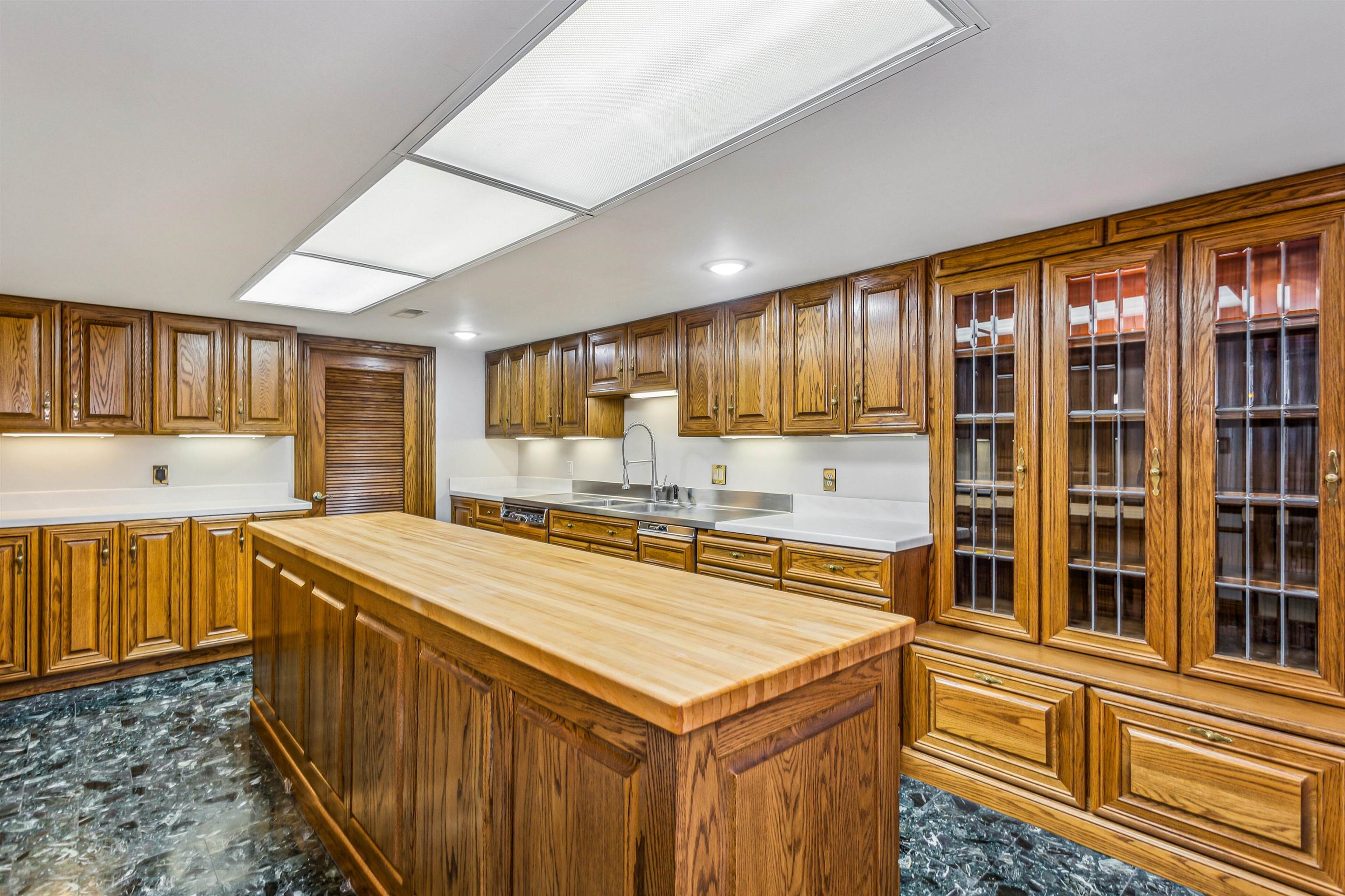 547 N Turnberry Circle Wichita KS 67230
