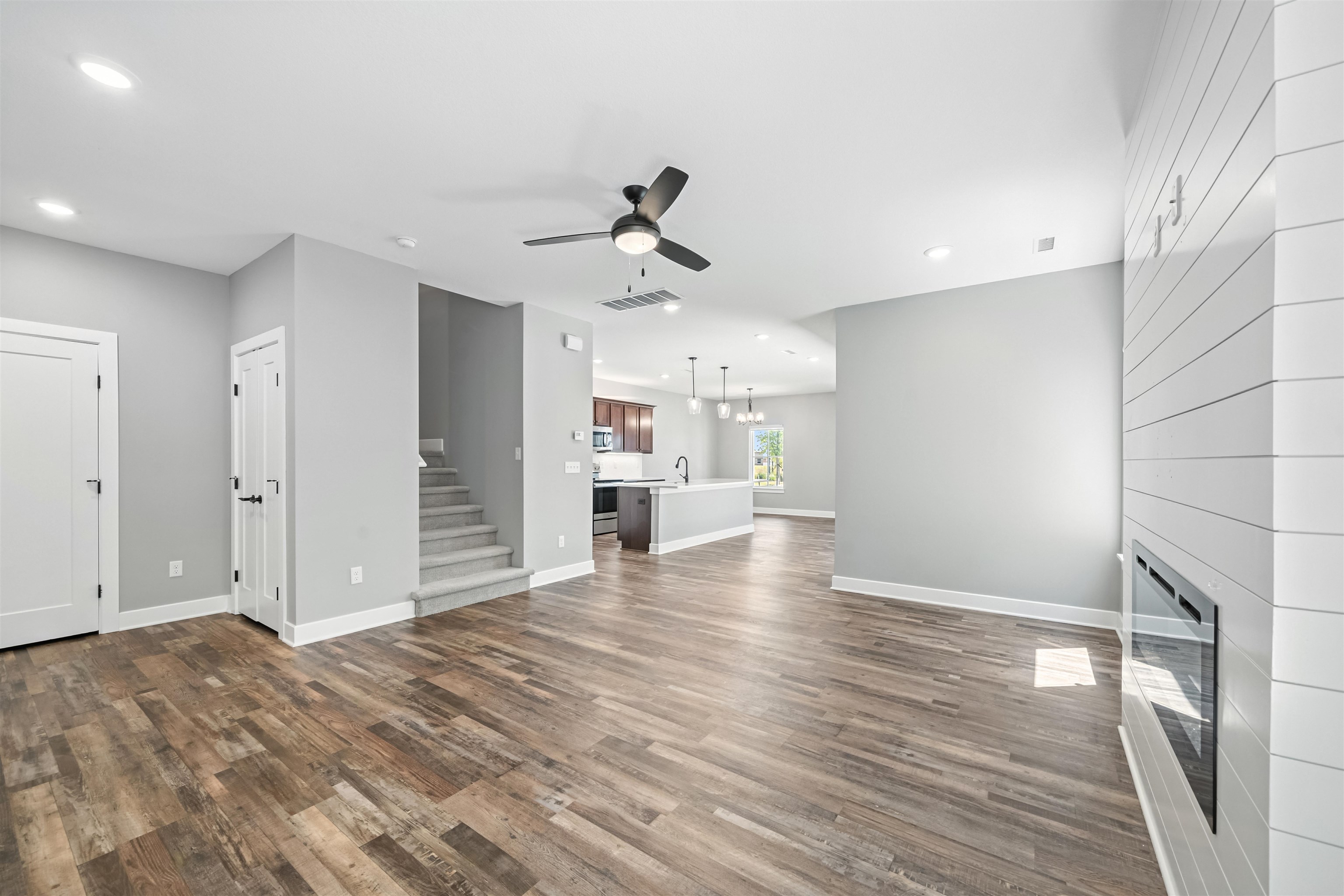 107 S Shay Road Andover KS 67002