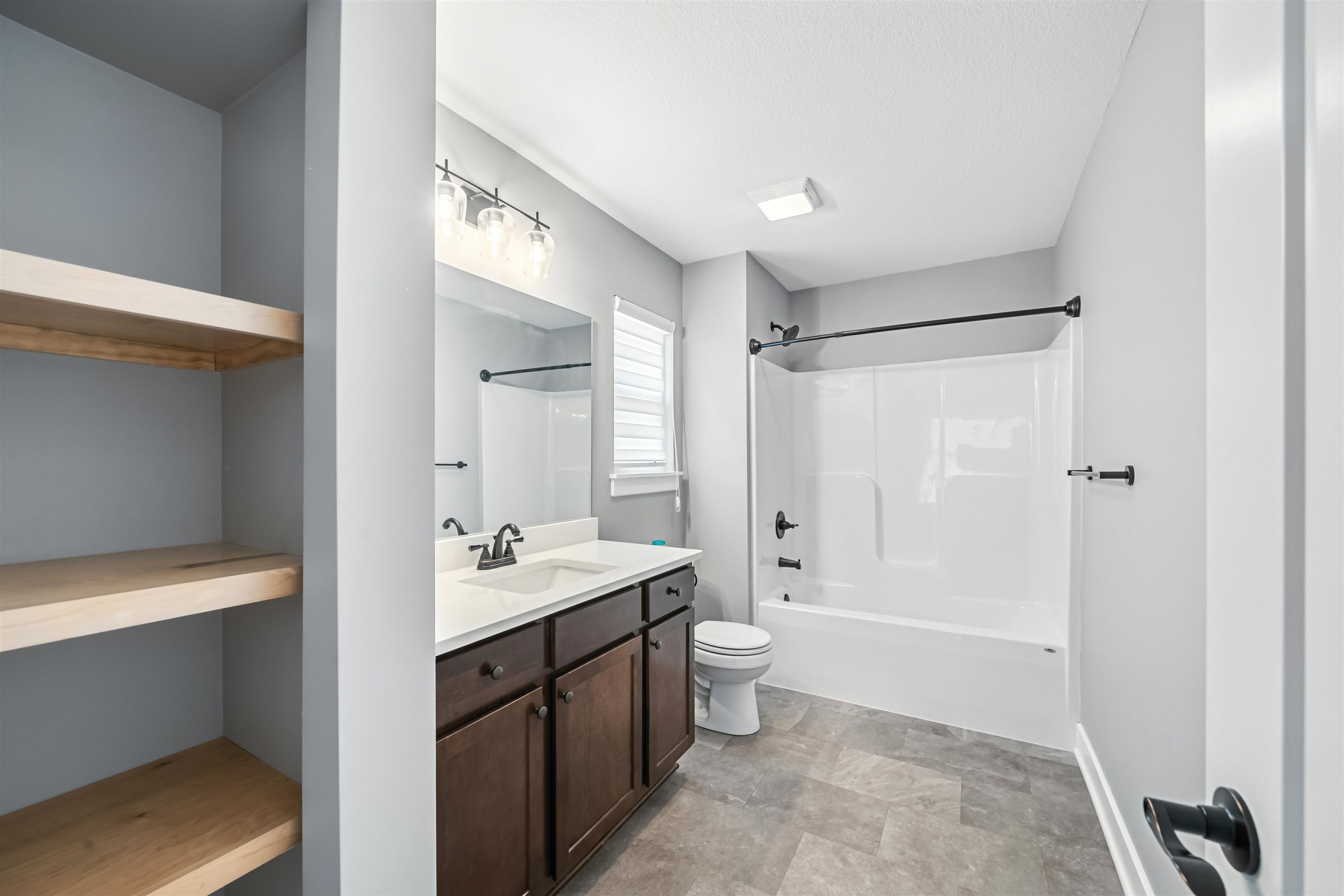 107 S Shay Road Andover KS 67002