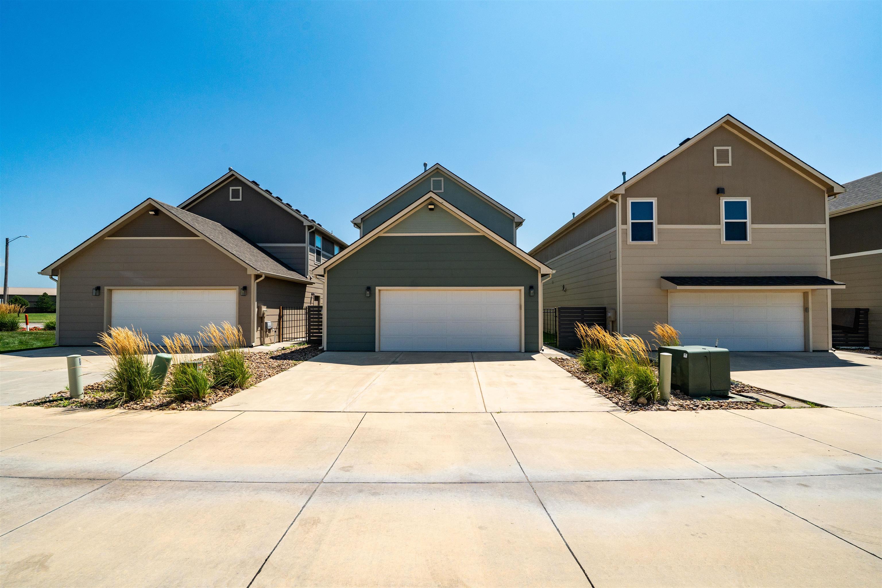 107 S Shay Road Andover KS 67002