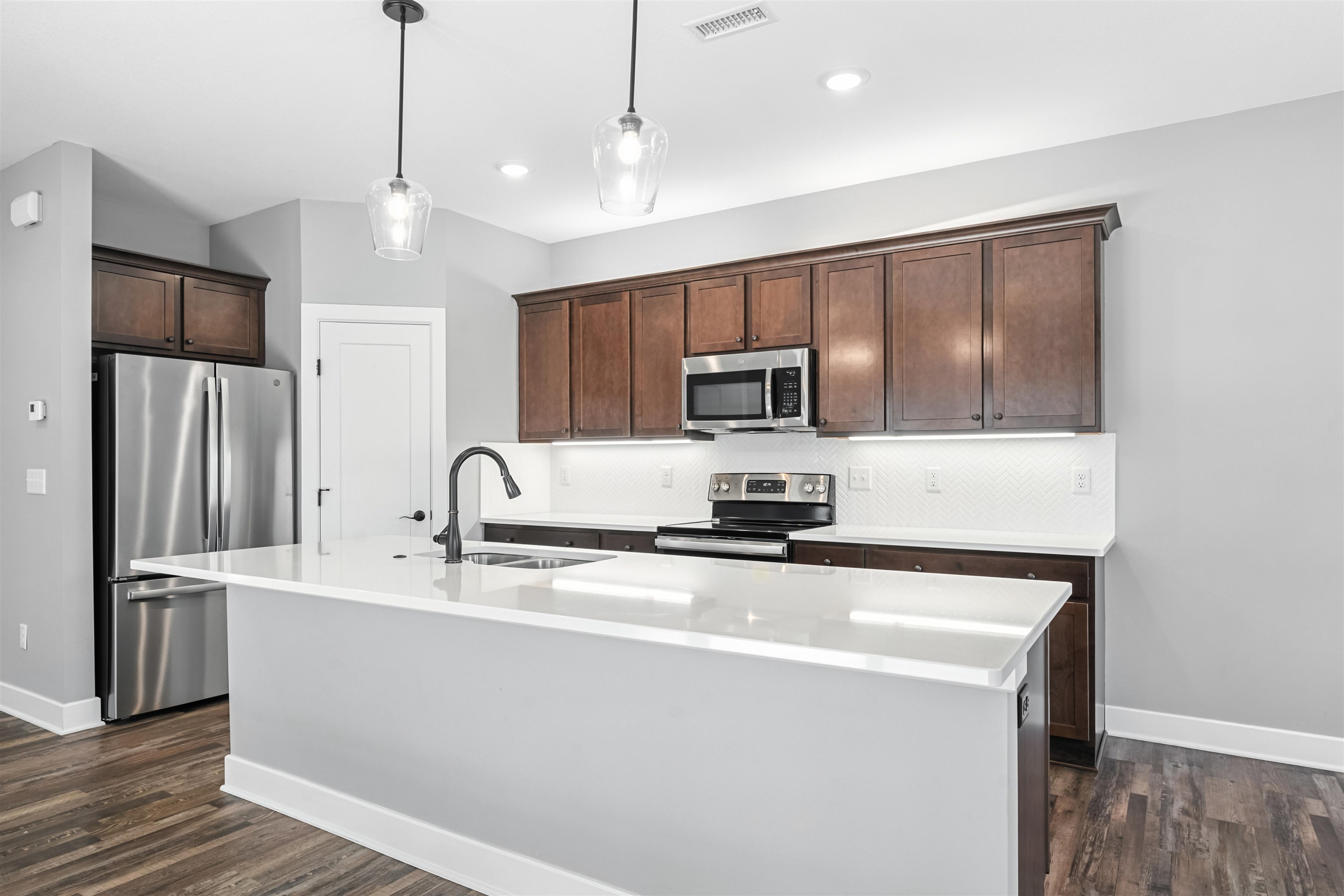 107 S Shay Road Andover KS 67002