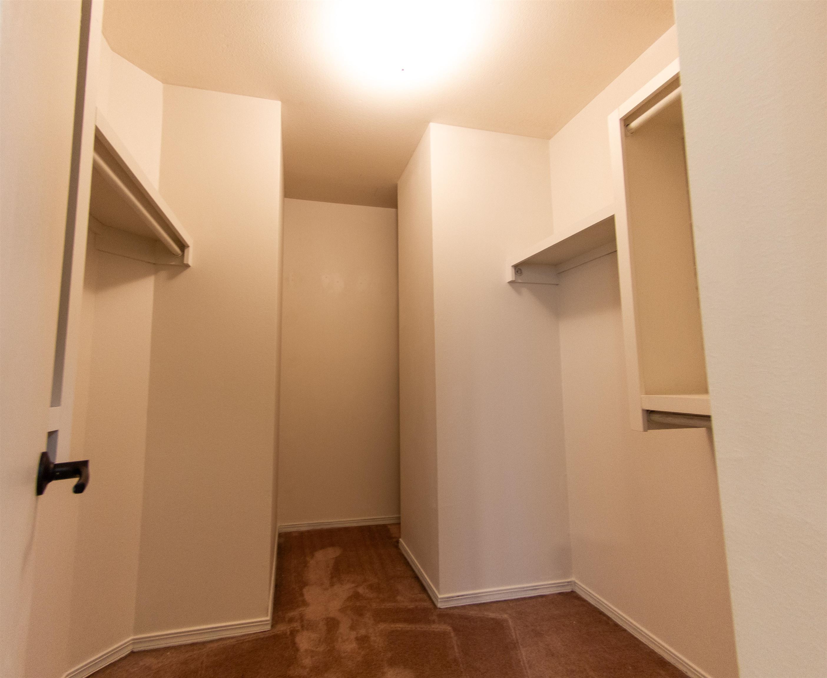 5515 E Pembrook Wichita KS 67220