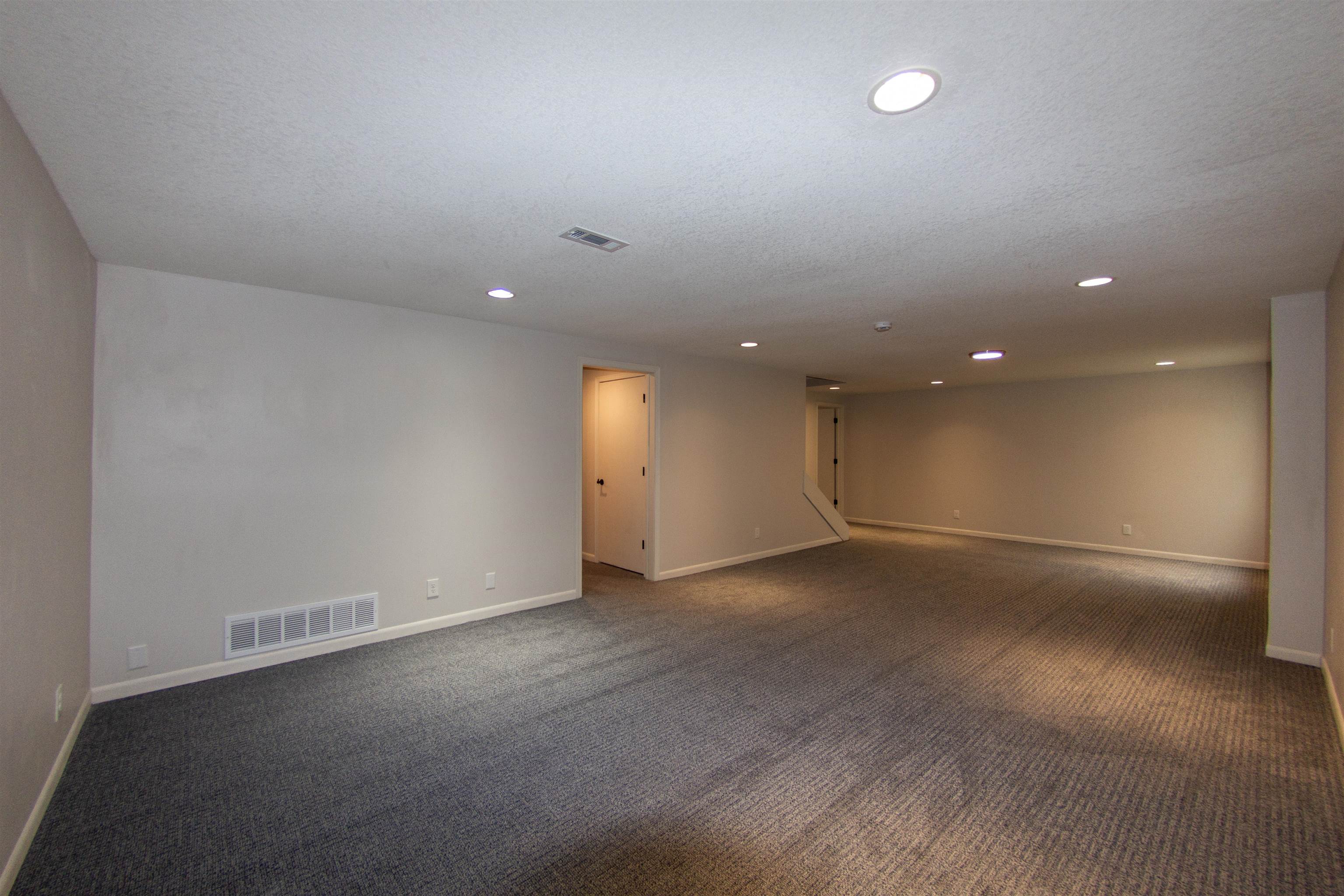 5515 E Pembrook Wichita KS 67220