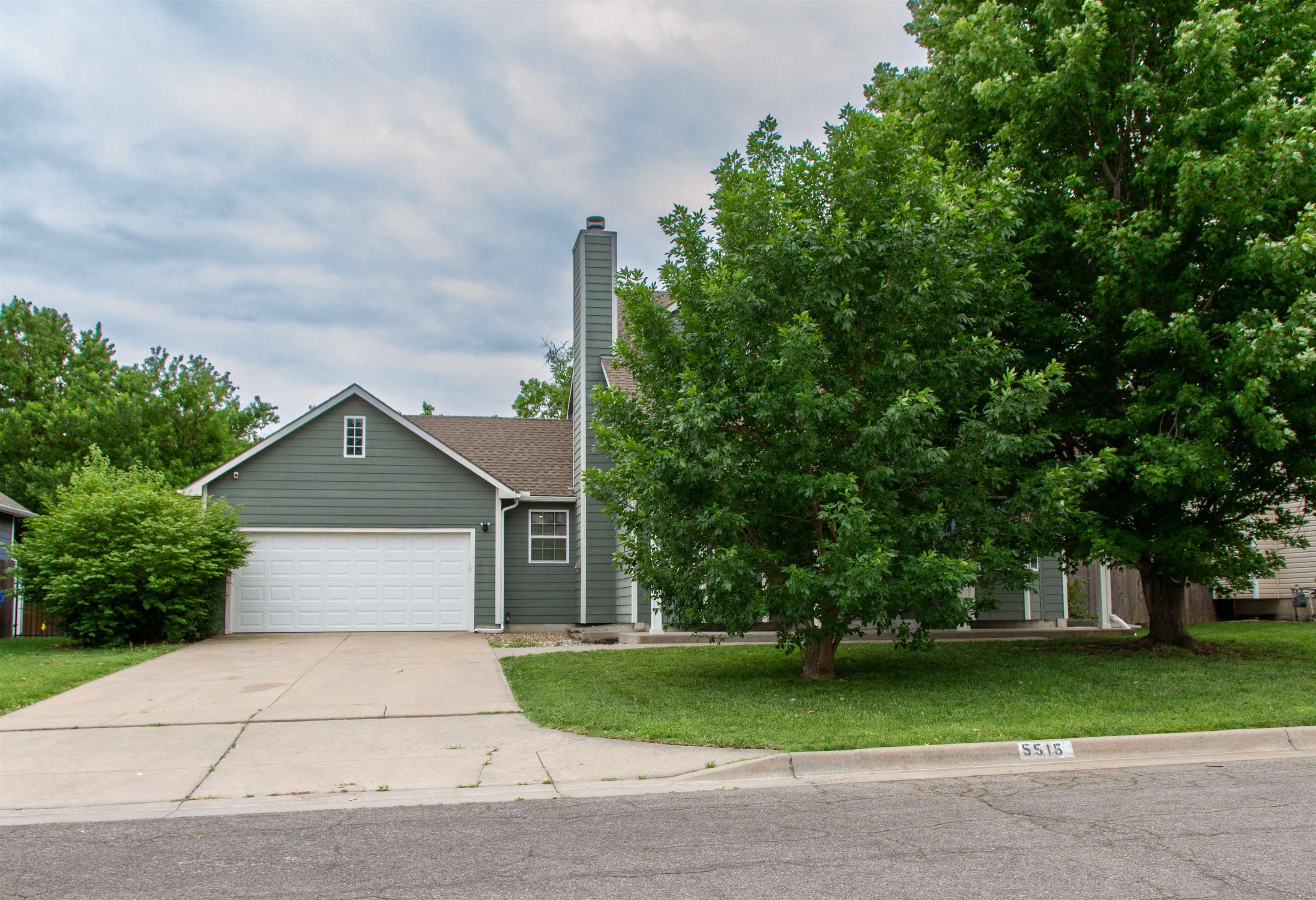 5515 E Pembrook Wichita KS 67220