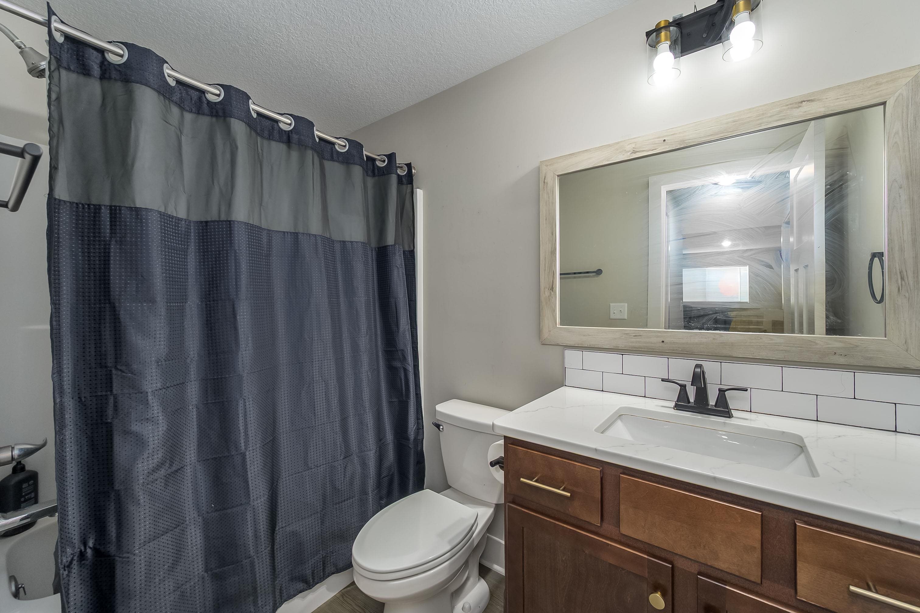 5304 W 46th Street S Wichita KS 67215-5201