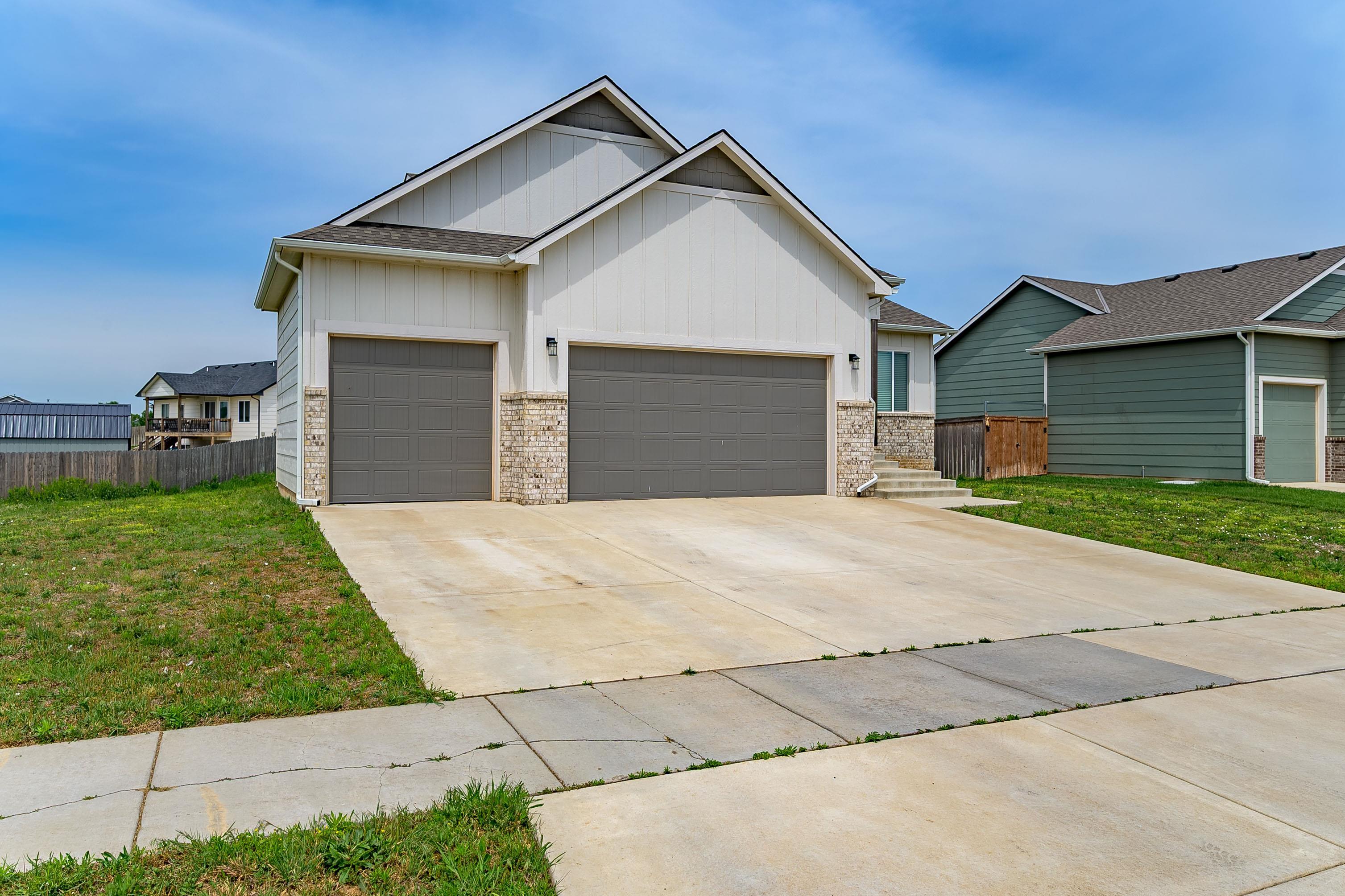 5304 W 46th Street S Wichita KS 67215-5201
